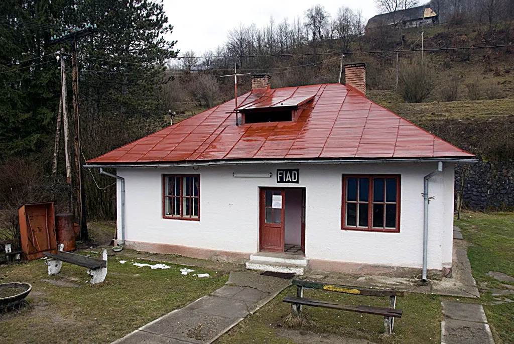 Photo showing: Station of Fiad