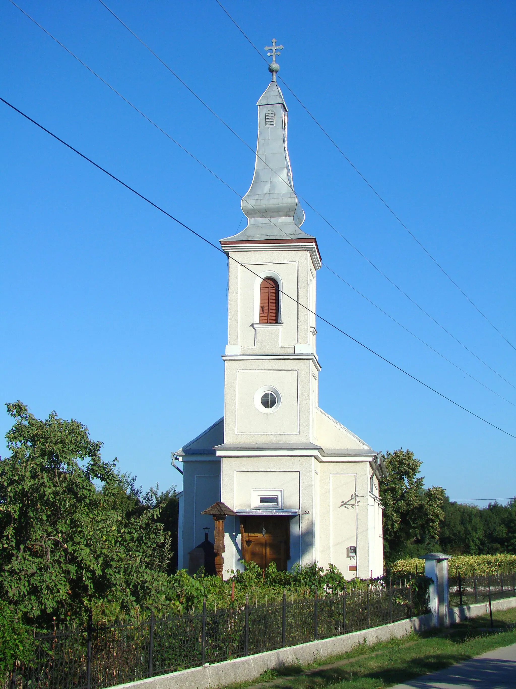 Photo showing: Orthodox church in Abram, Bihor county, Romania