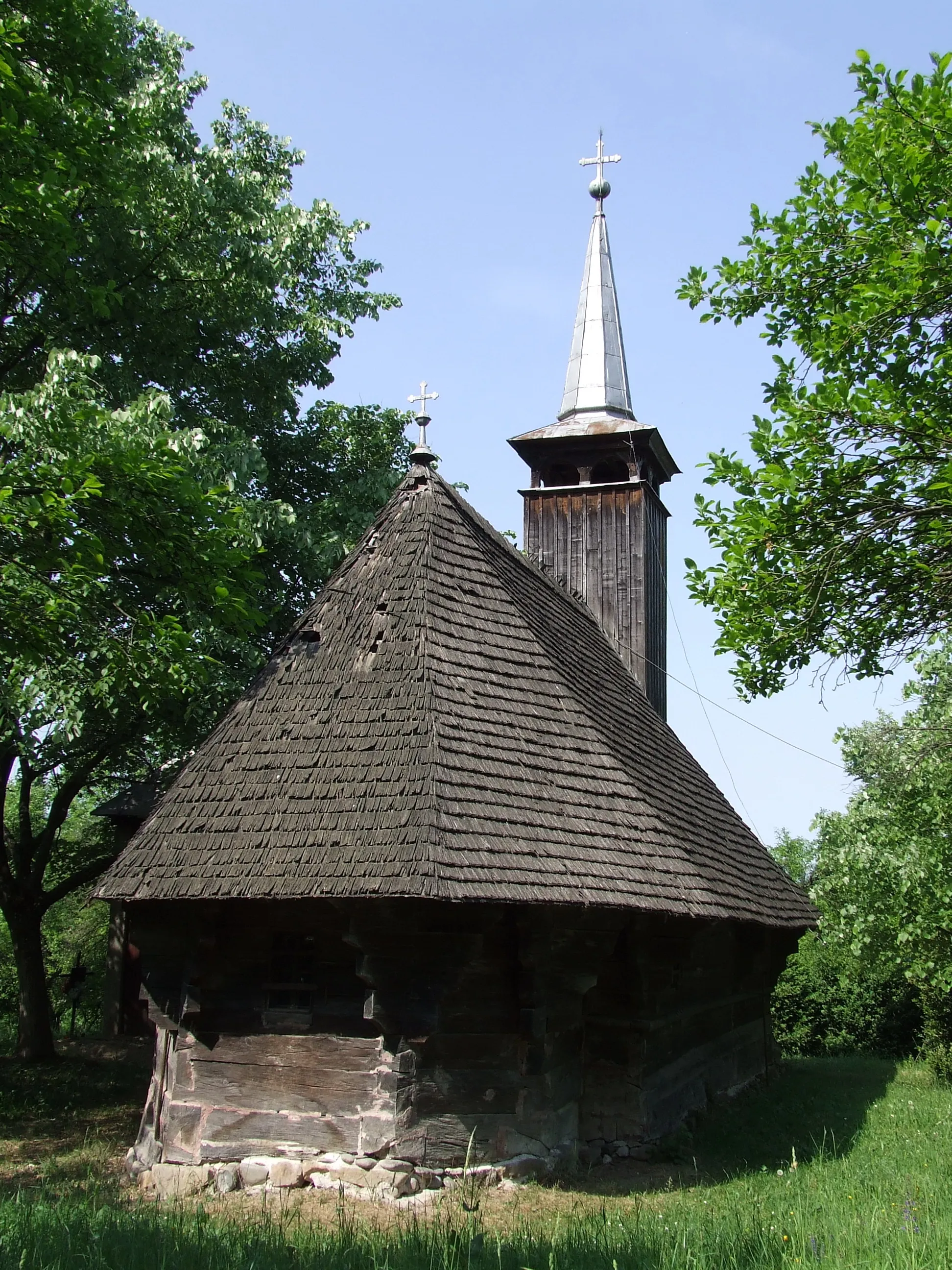 Photo showing: Biserica de lemn din Gheghie, judeţul Bihor.