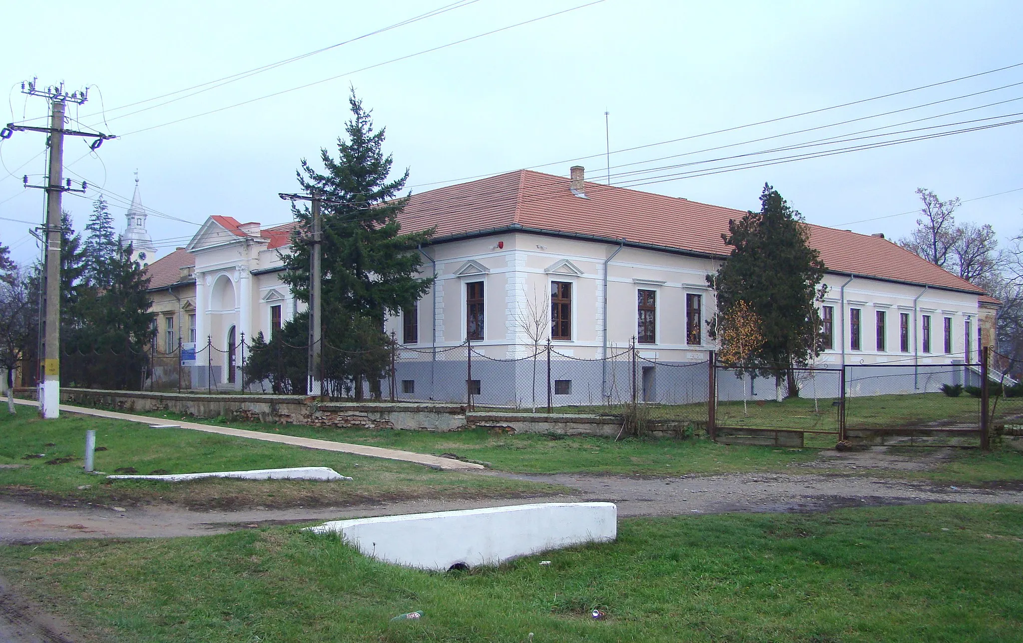 Photo showing: Zichy castle in Diosig, Bihor county, Romania