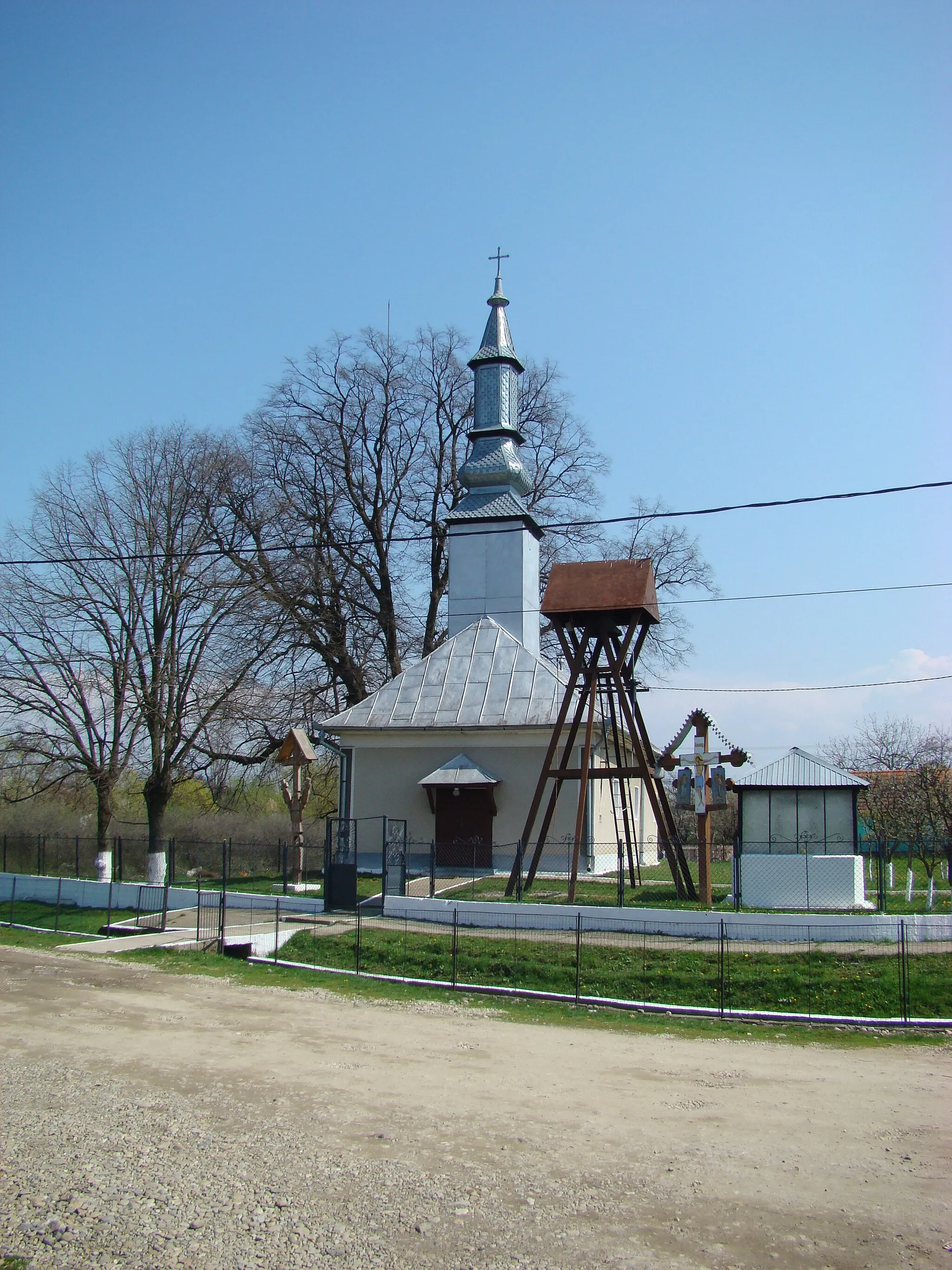 Photo showing: Biserica de lemn „Sf.Dumitru” din Păușa, județul Bihor