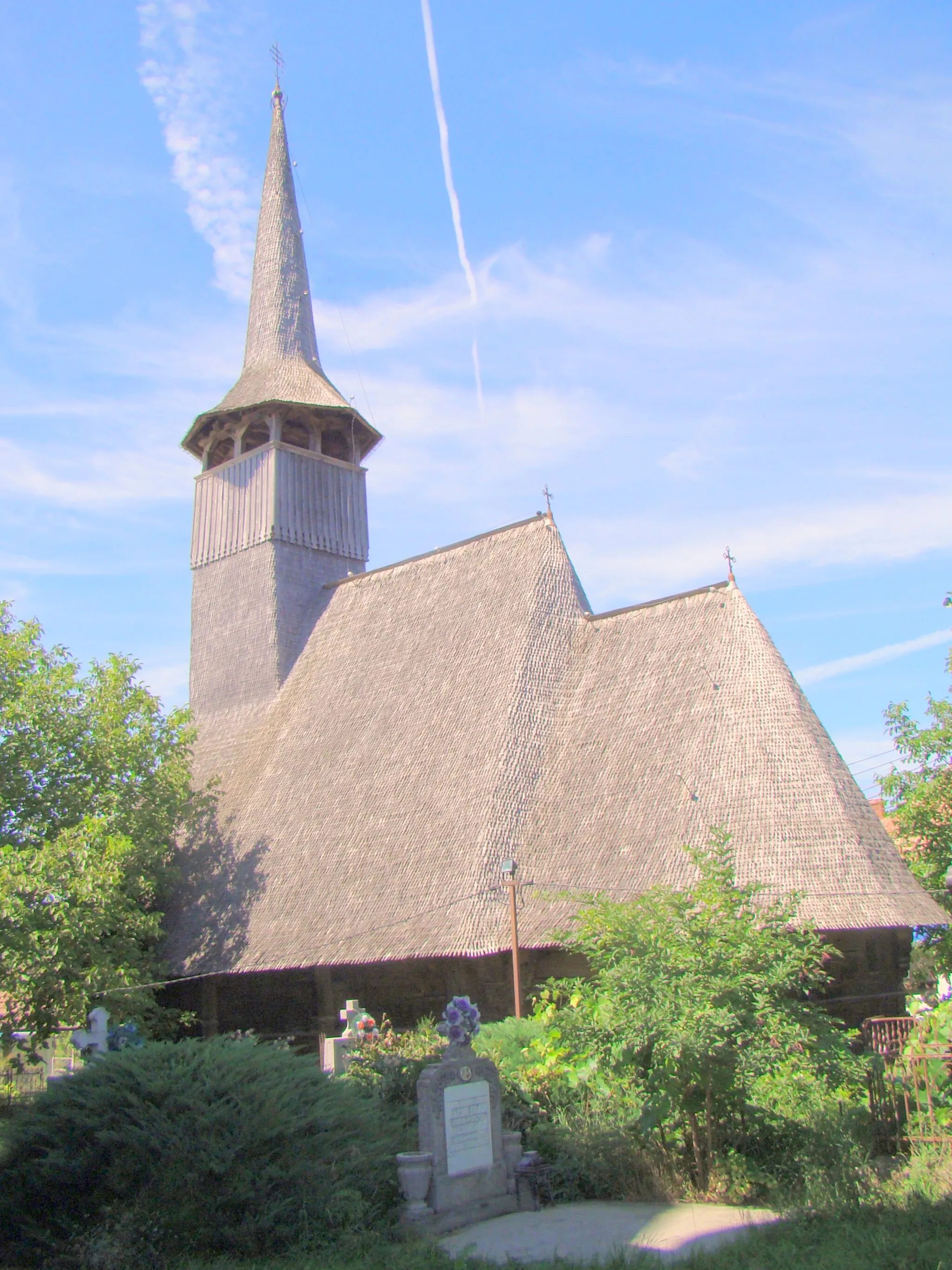 Photo showing: Wooden church in Tilecuș, Bihor county, Romania