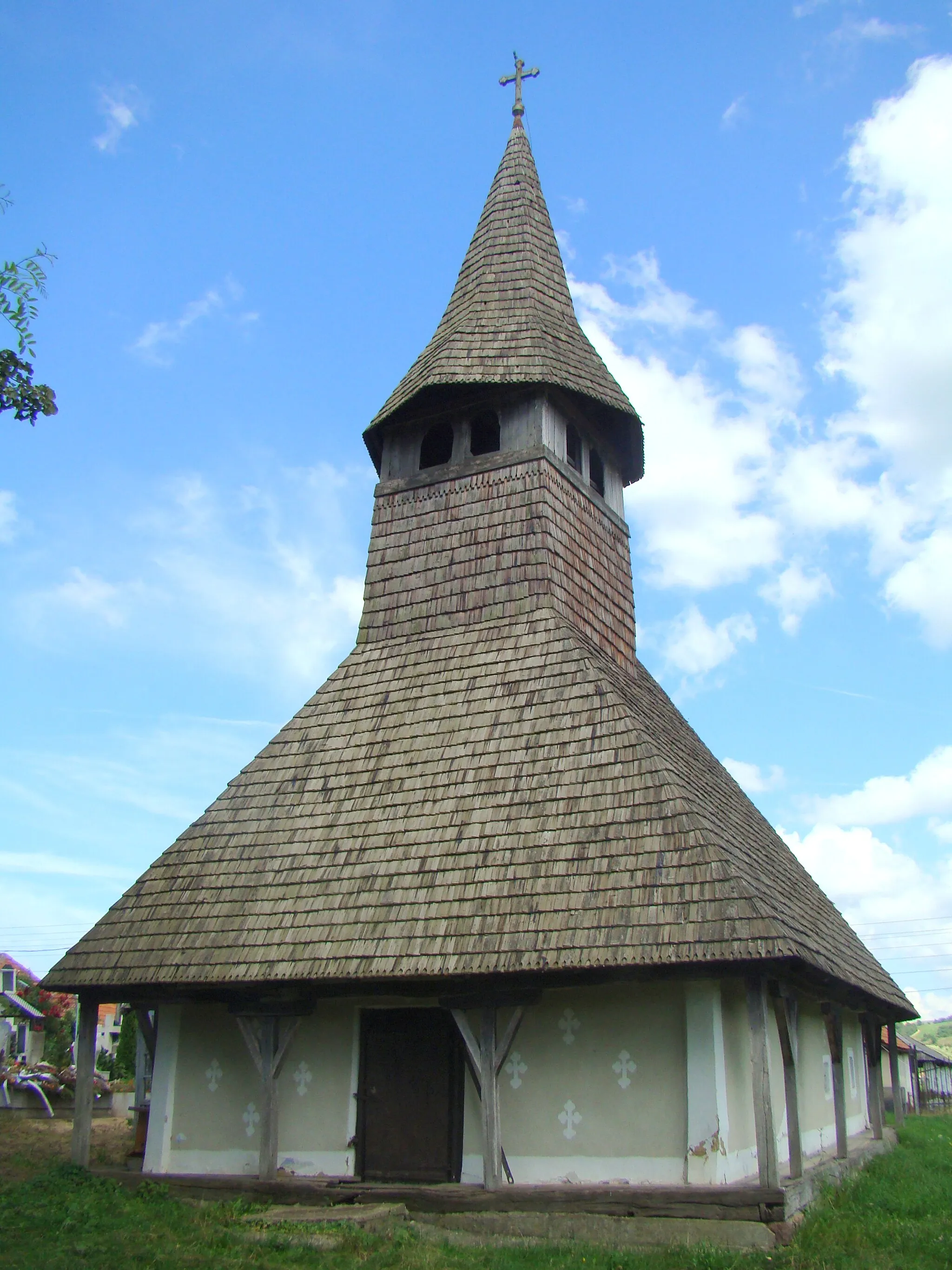 Photo showing: Biserica de lemn din satul Vârciorog, judeţul Bihor