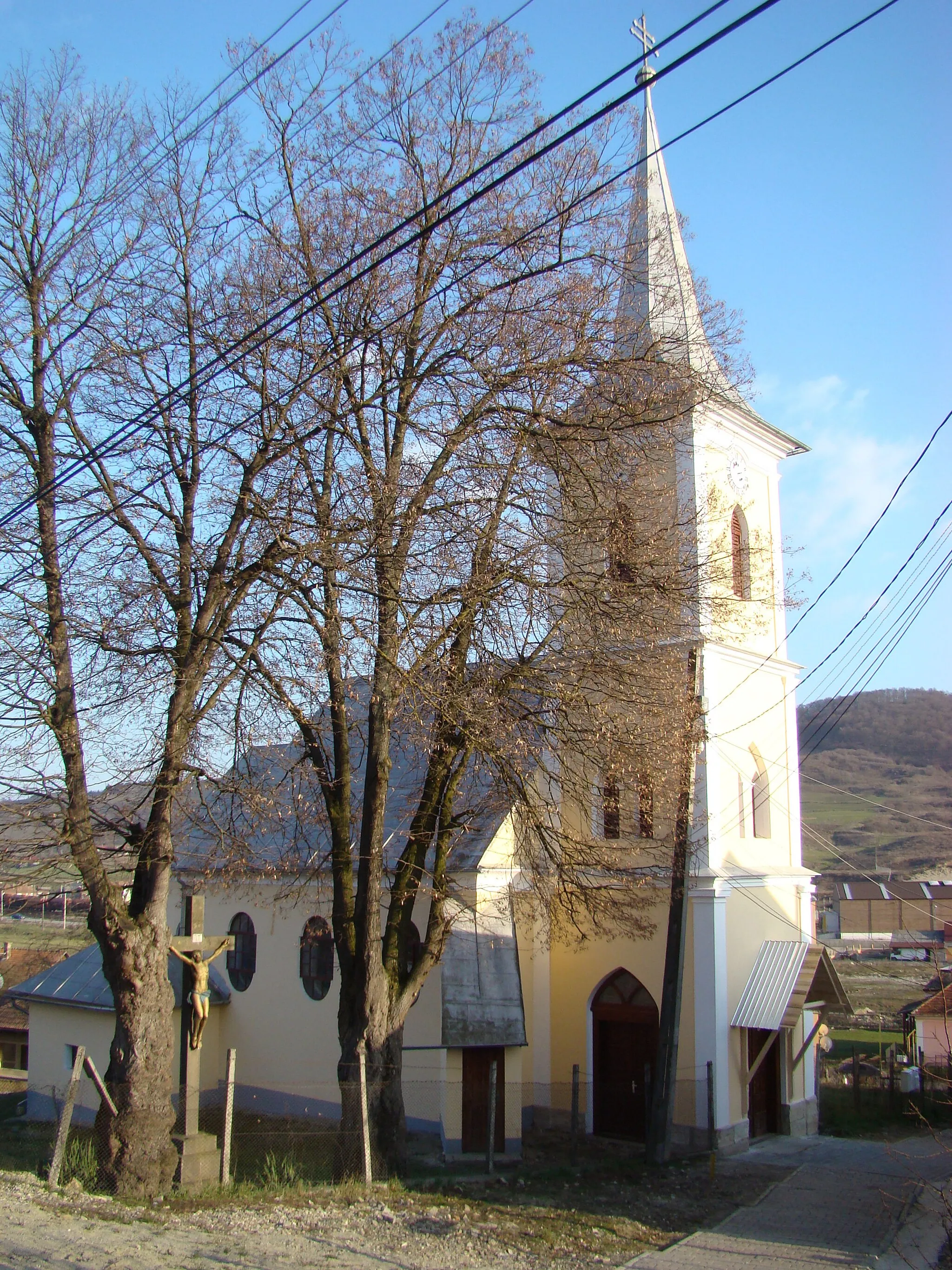 Photo showing: Biserica romano-catolică din Ocna Dejului