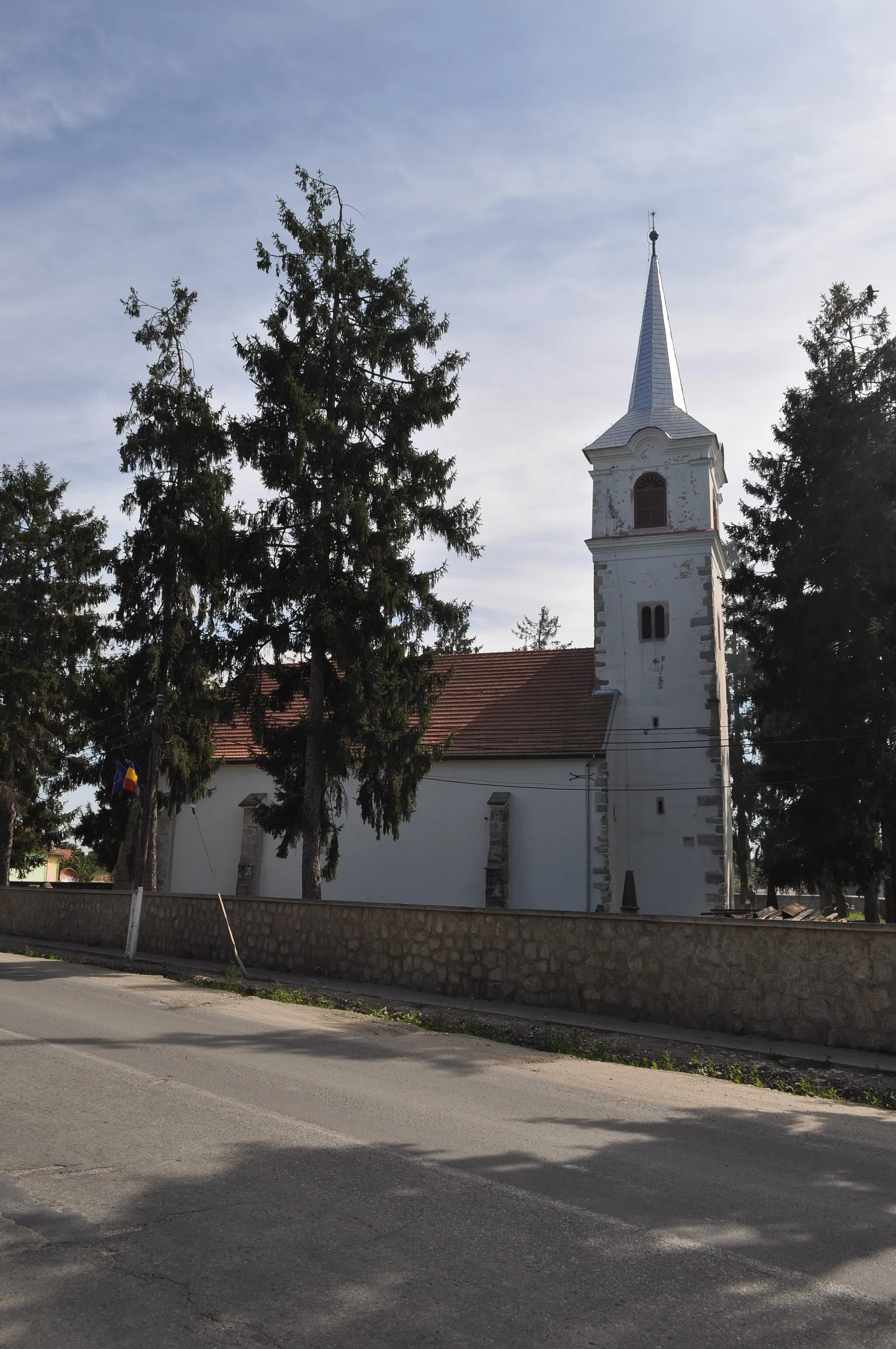 Photo showing: Protestant church in Mihai Viteazu, Cluj county