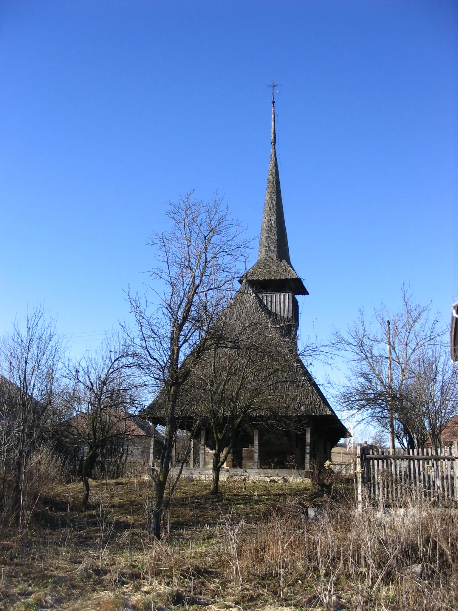 Photo showing: Biserica de lemn din Buzaş