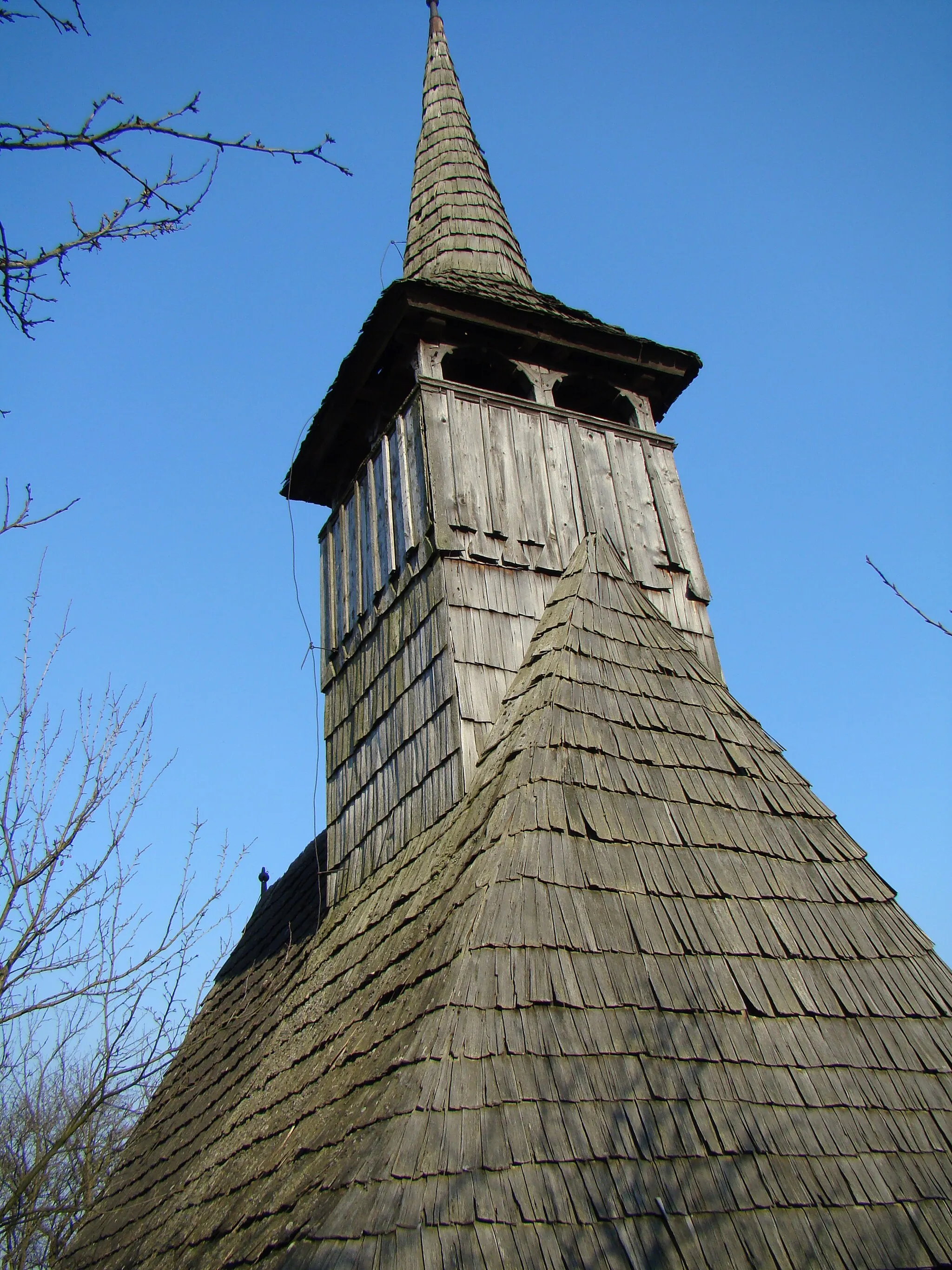 Photo showing: Biserica din Muncel -Turnul Clopotniței