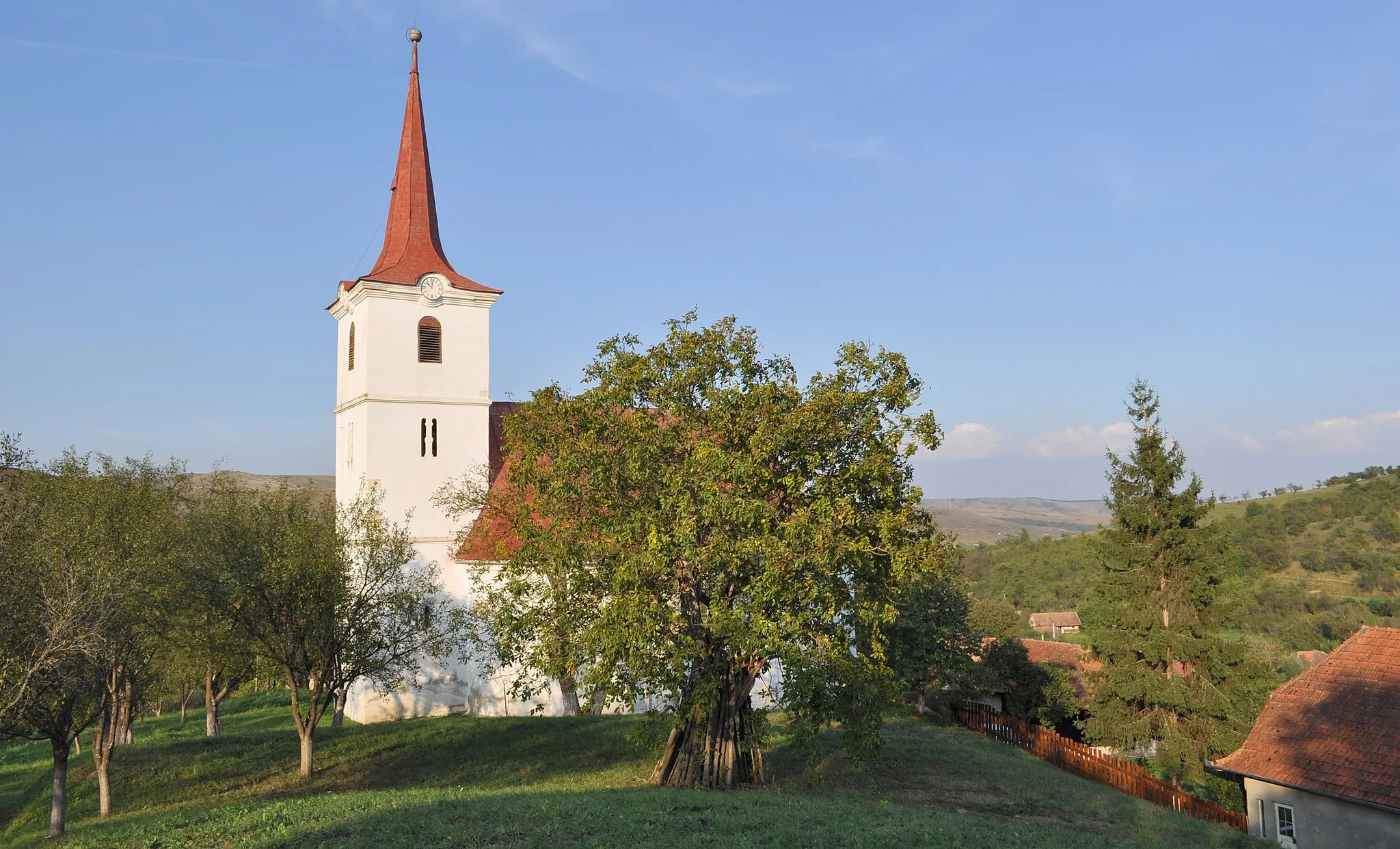 Photo showing: Reformed church in Stejeriș, Cluj county, Romania