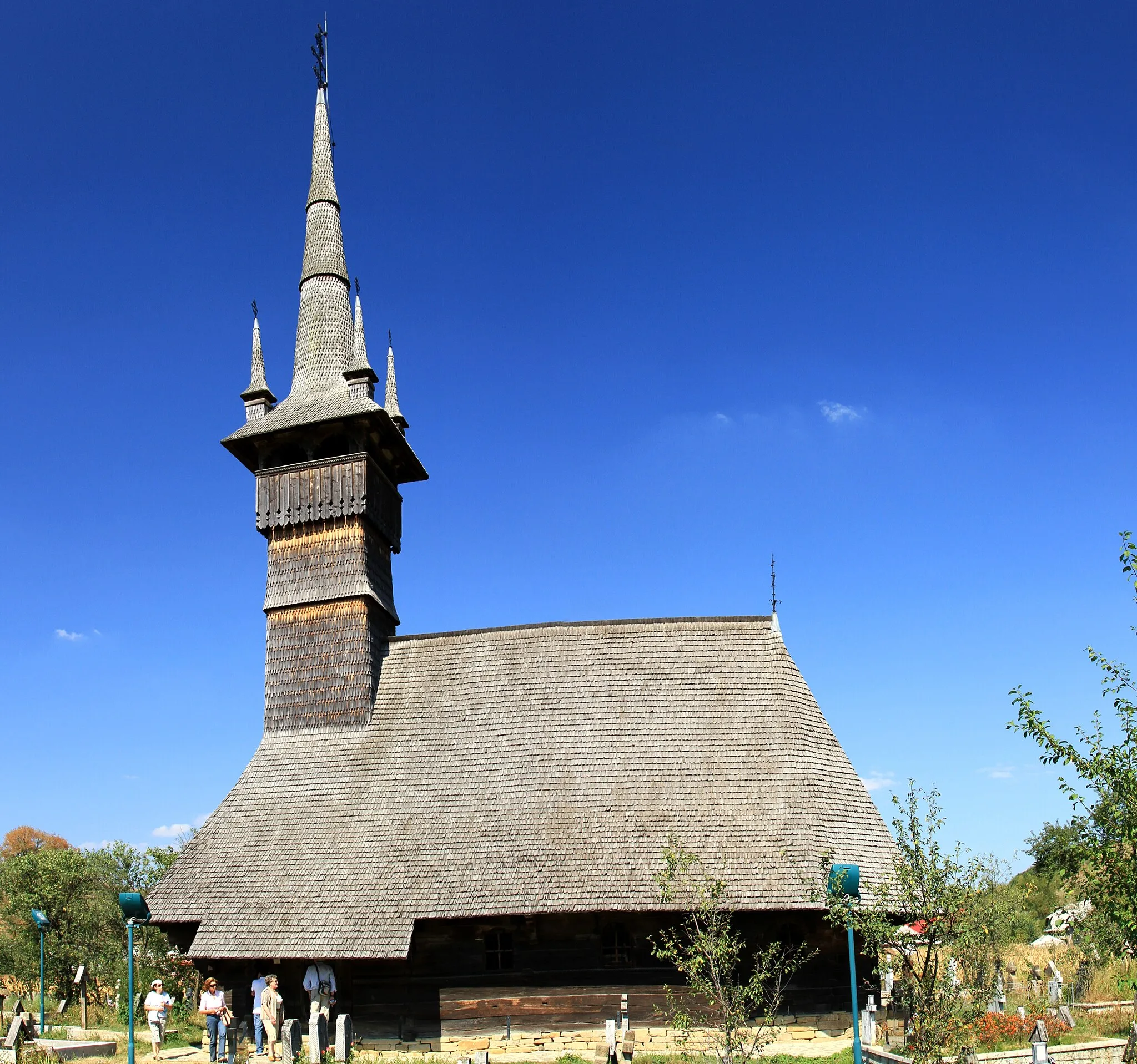 Photo showing: Biserica de lemn "Cuvioasa Paraschiva"