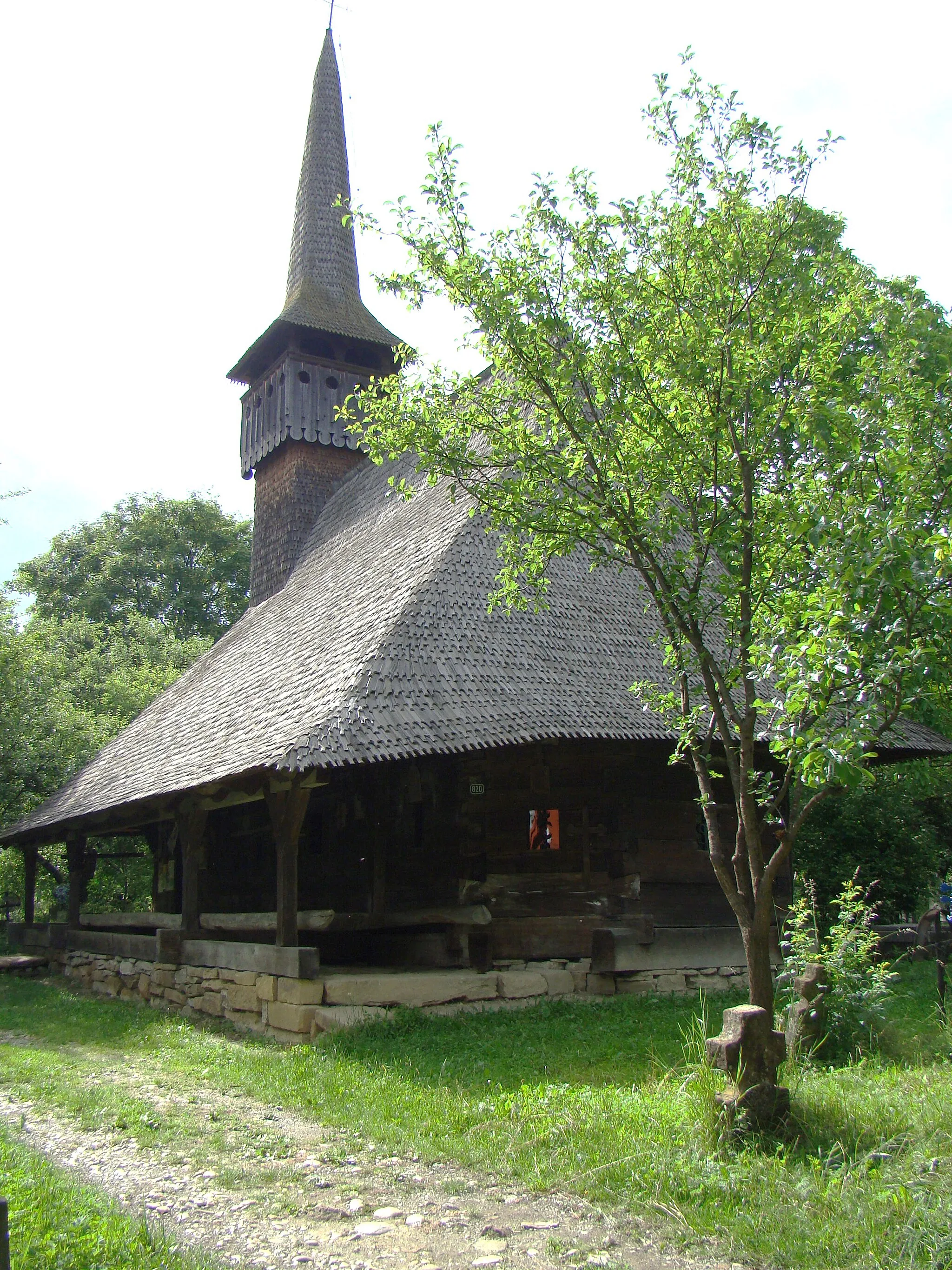 Photo showing: Wooden church in Lăpuş, Maramureş