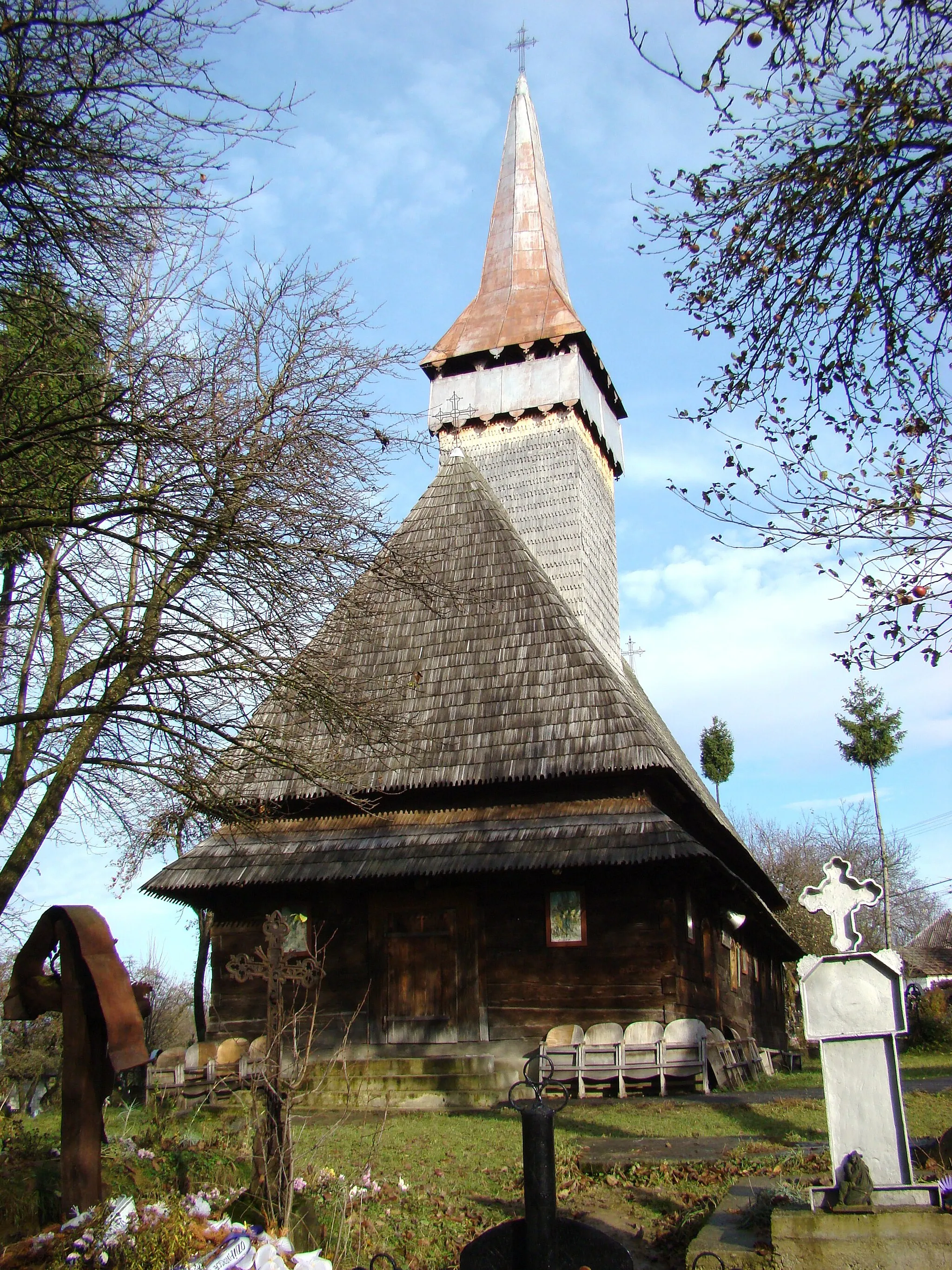 Photo showing: Biserica de lemn din Hoteni, județul Maramureș