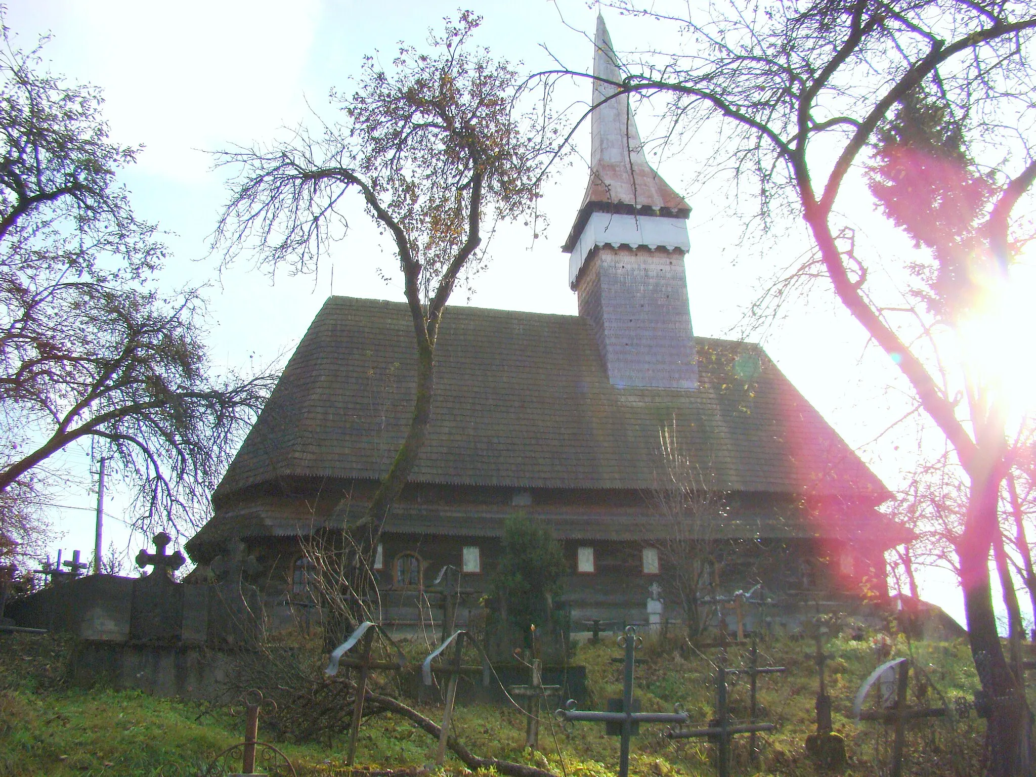 Photo showing: Biserica de lemn din Hoteni, județul Maramureș