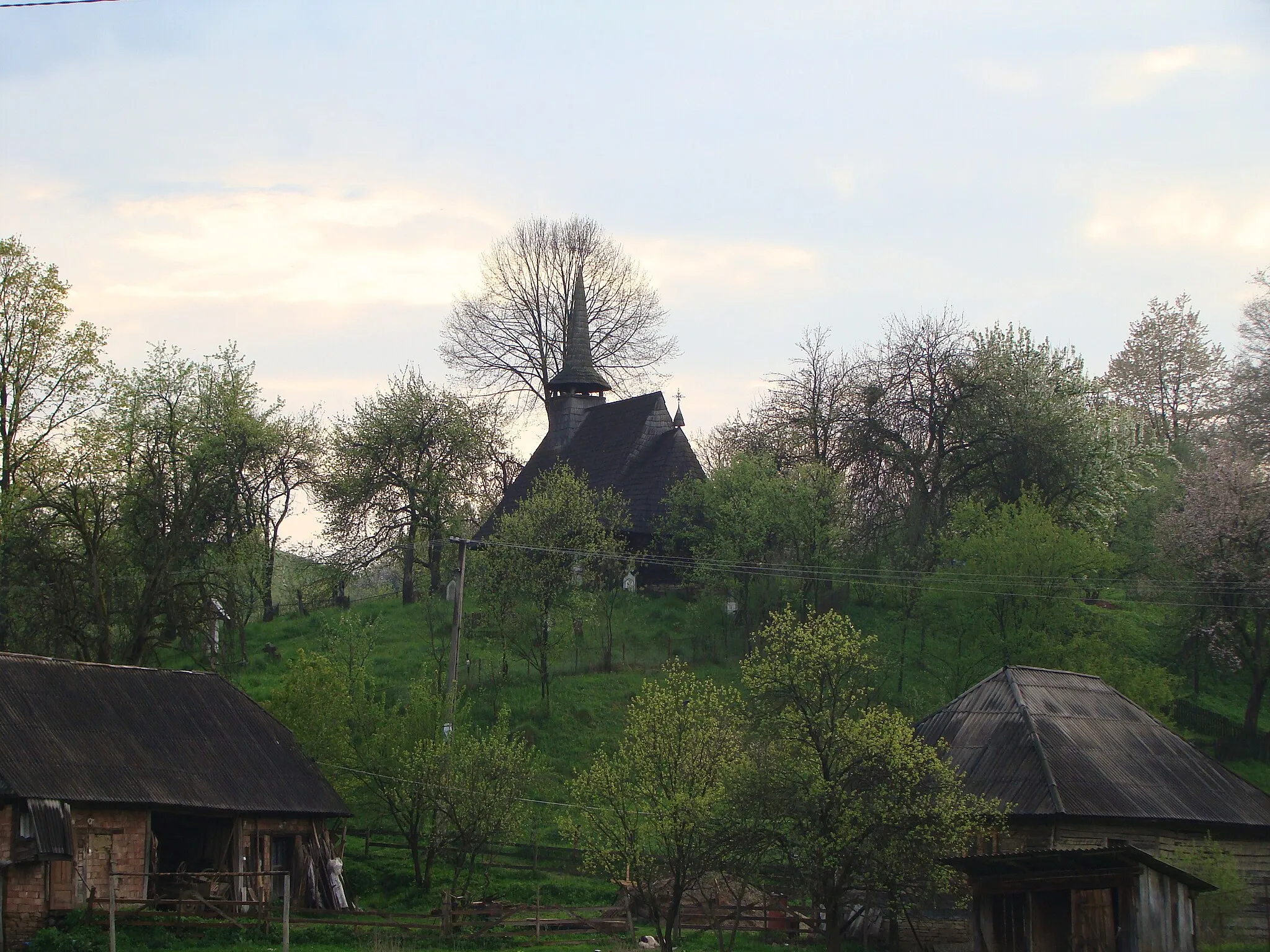 Photo showing: Biserica de lemn „Sf.Dumitru” din Larga, județul Maramureș