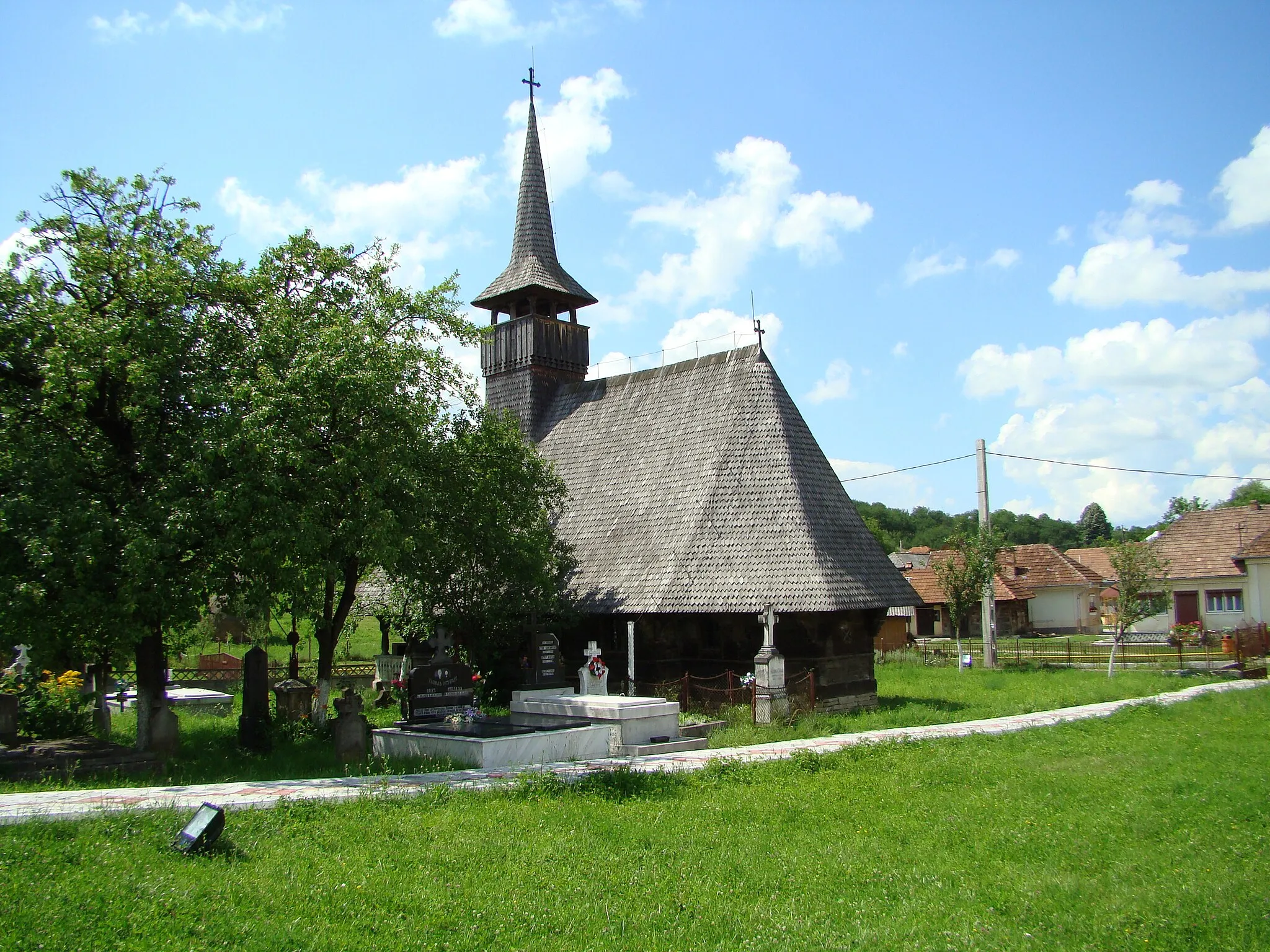 Photo showing: Biserica de lemn din Vălenii Șomcutei