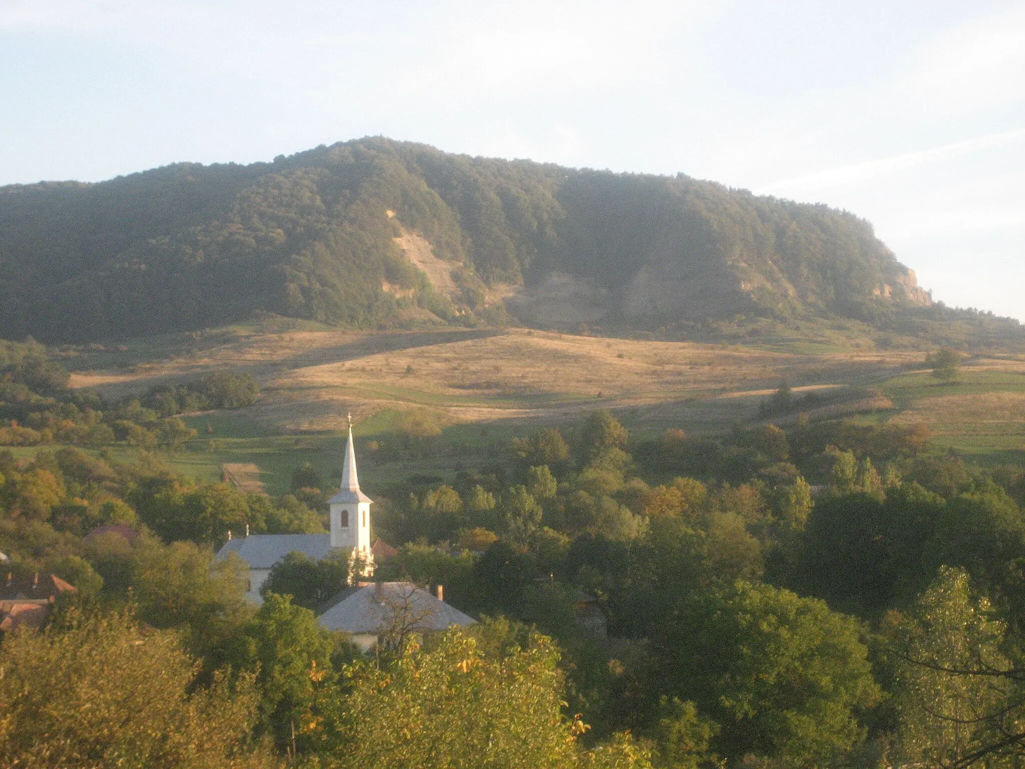 Photo showing: vedere asupra satului