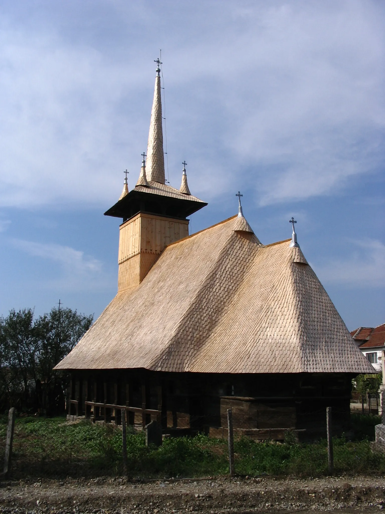 Photo showing: Biserica de lemn din Derşida