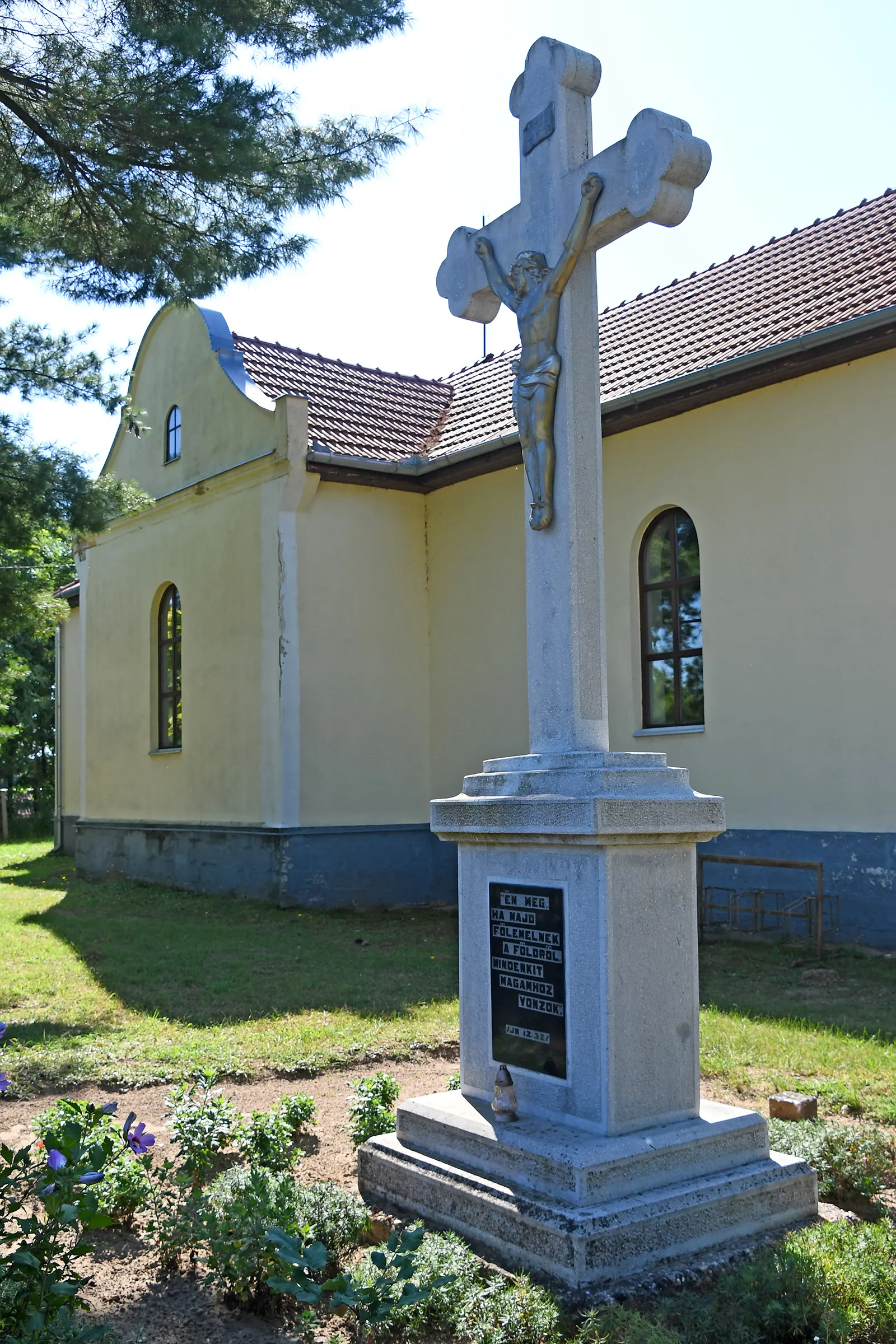 Photo showing: Roman Catholic church in Terem, Hungary