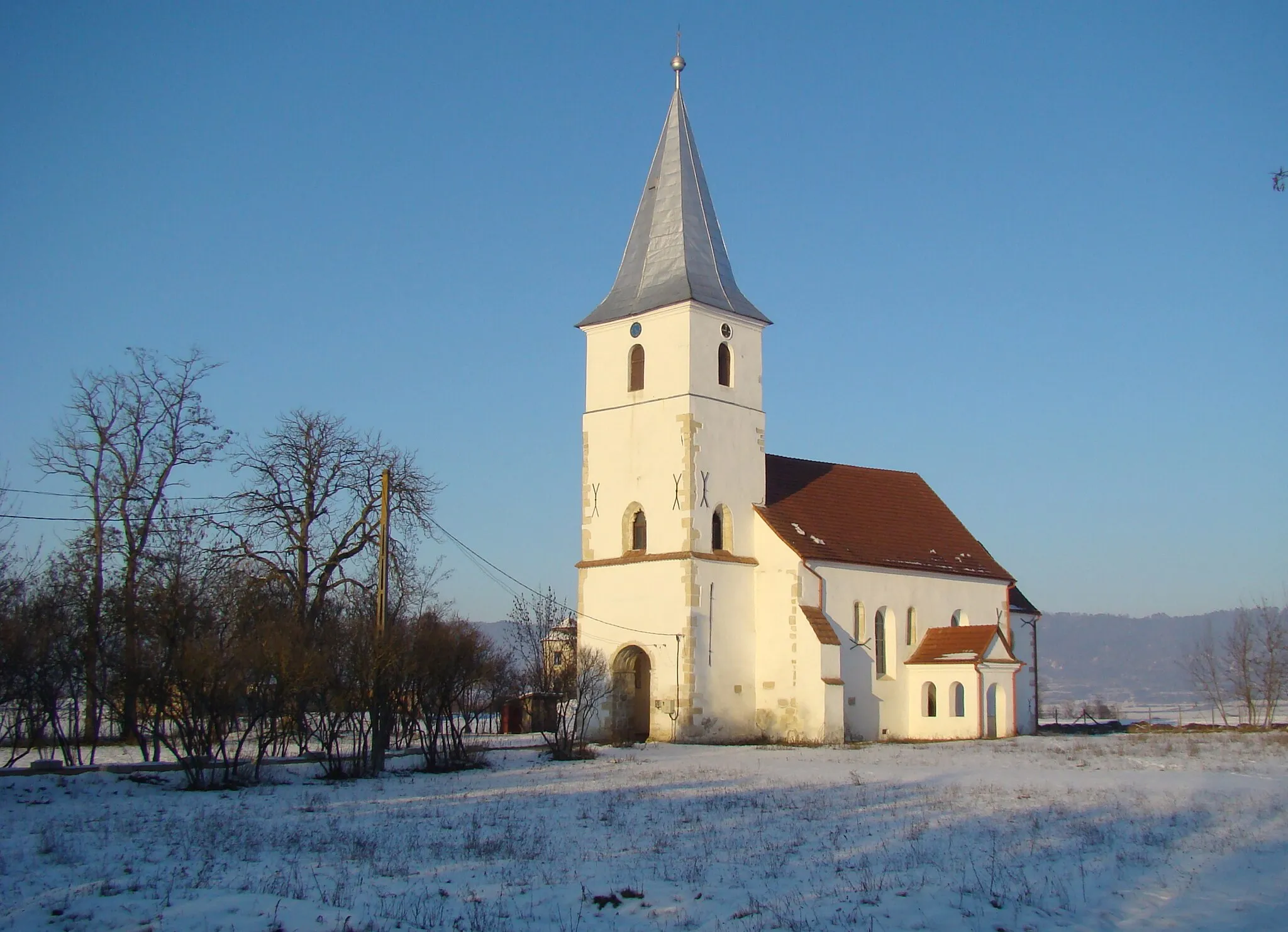 Photo showing: Biserica reformată, sat Luncani; comuna Luna