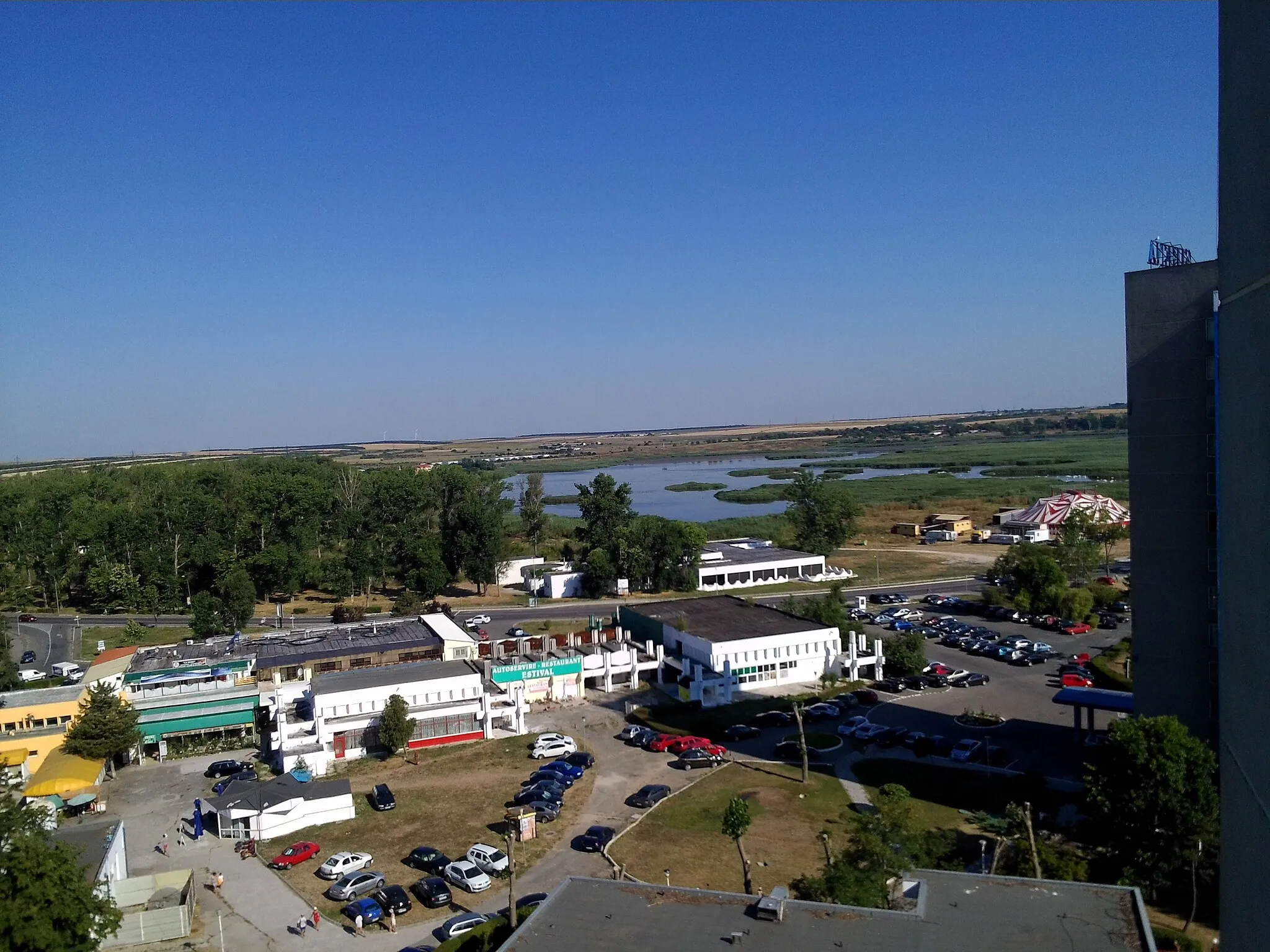 Photo showing: Сатурн, Румунія.