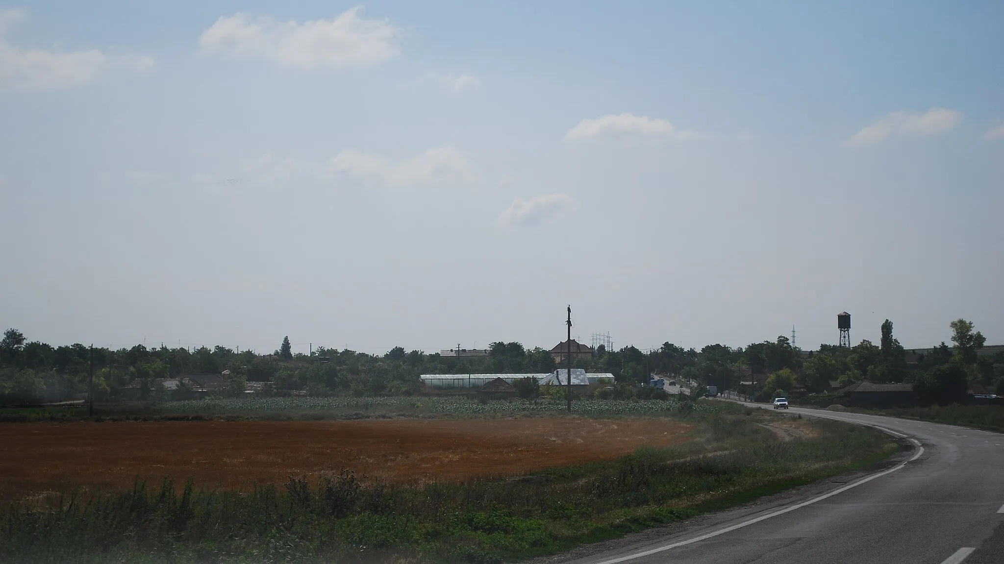 Photo showing: The village of Dorobanţu, Constanţa County, Romania, seen from the DN2A road