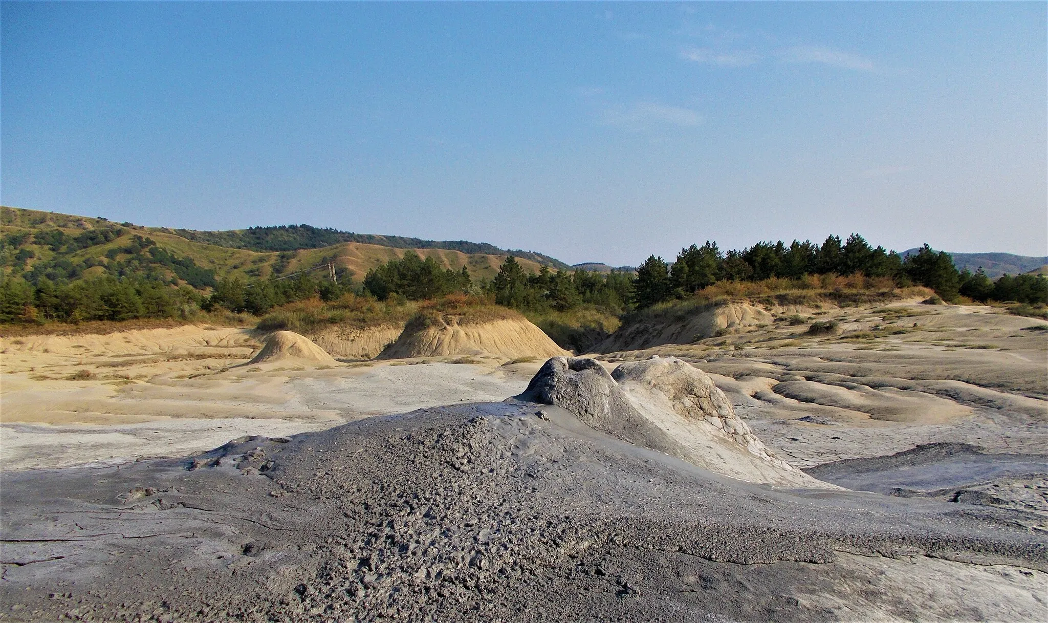 Photo showing: Mud volcanos ”Pâclele Mici” (Berca), Buzău County, Romania