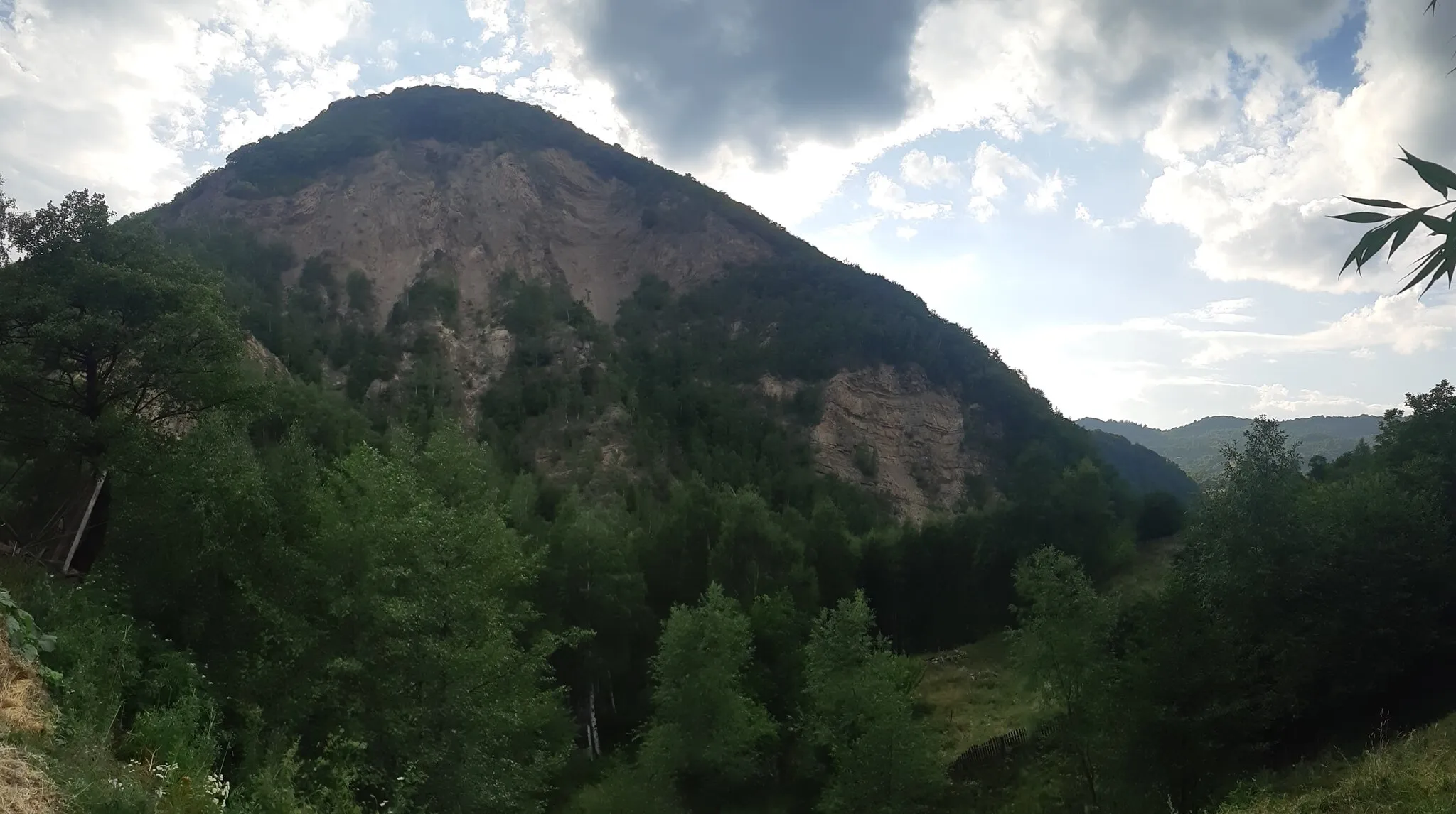 Photo showing: Aria Malul Roșu din Luncile, Buzău