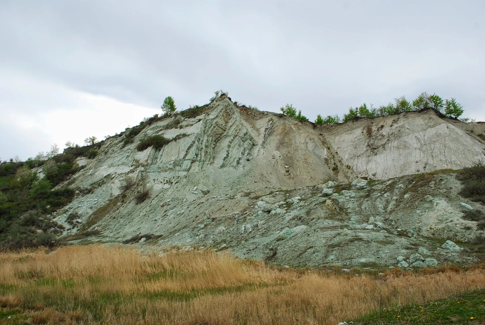 Photo showing: The "Green Mountain" in Slănic, Prahova County, Romania