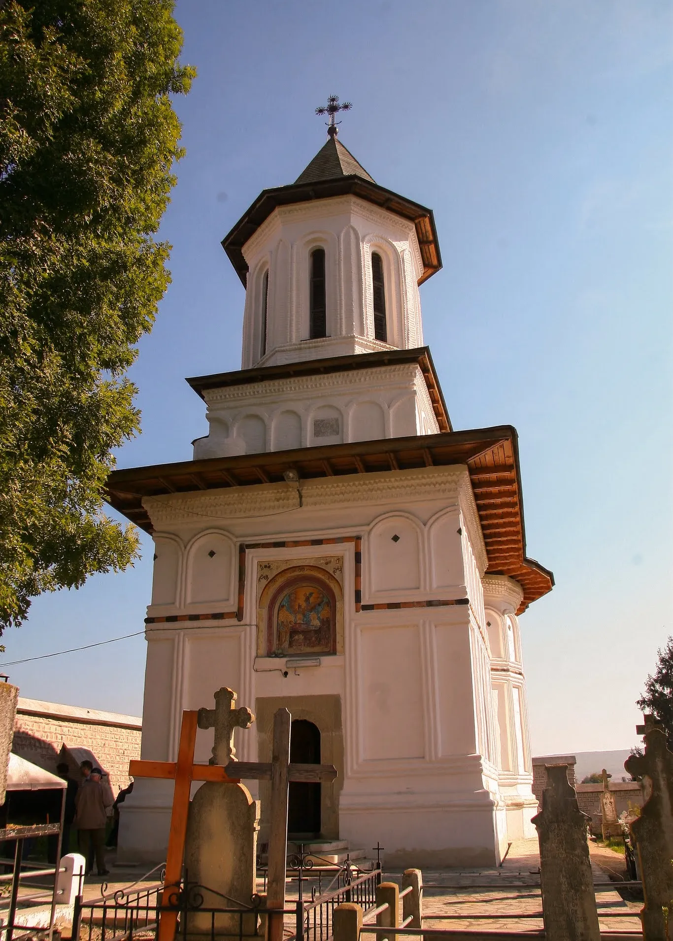 Photo showing: Biserica „Adormirea Maicii Domnului” (1666)	sat Băjești; comuna Bălilești