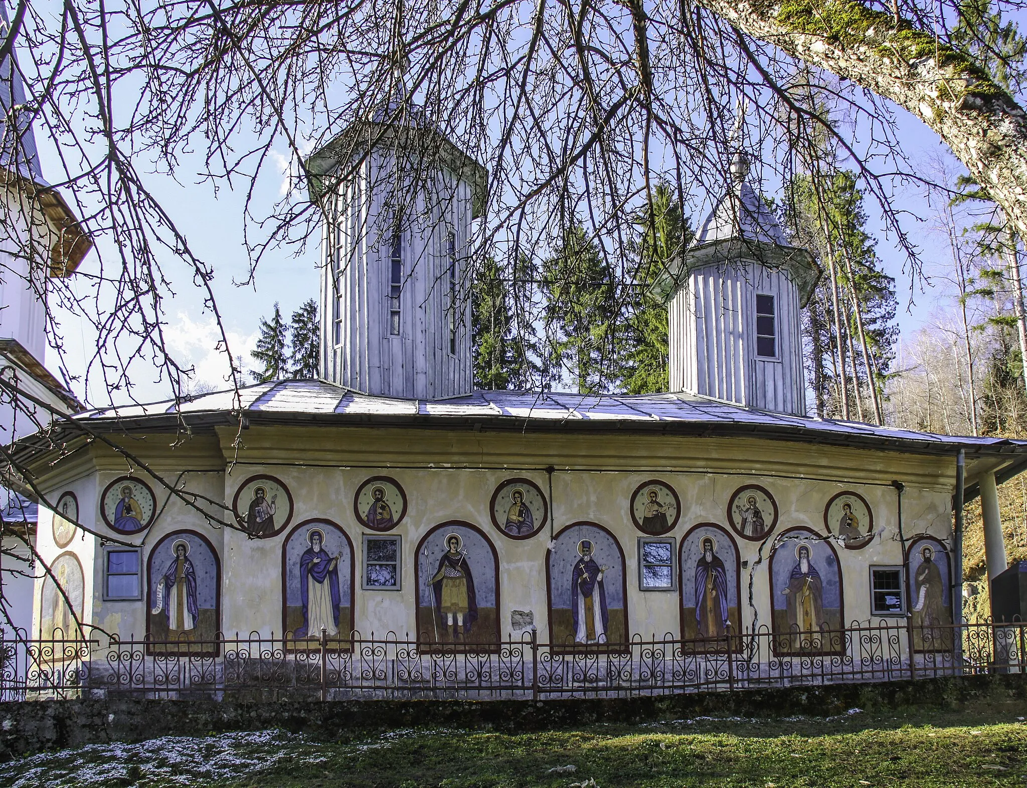 Photo showing: Wooden church in Schitu Ciocanu, Bughea de Jos, Argeș county, Romania