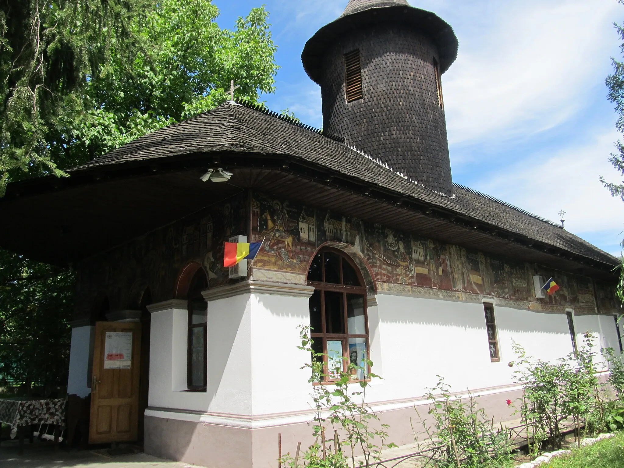 Photo showing: Biserica „Înălțarea Domnului” de la Cornu de Sus a fostului schit al lui Drăghici Spătarul