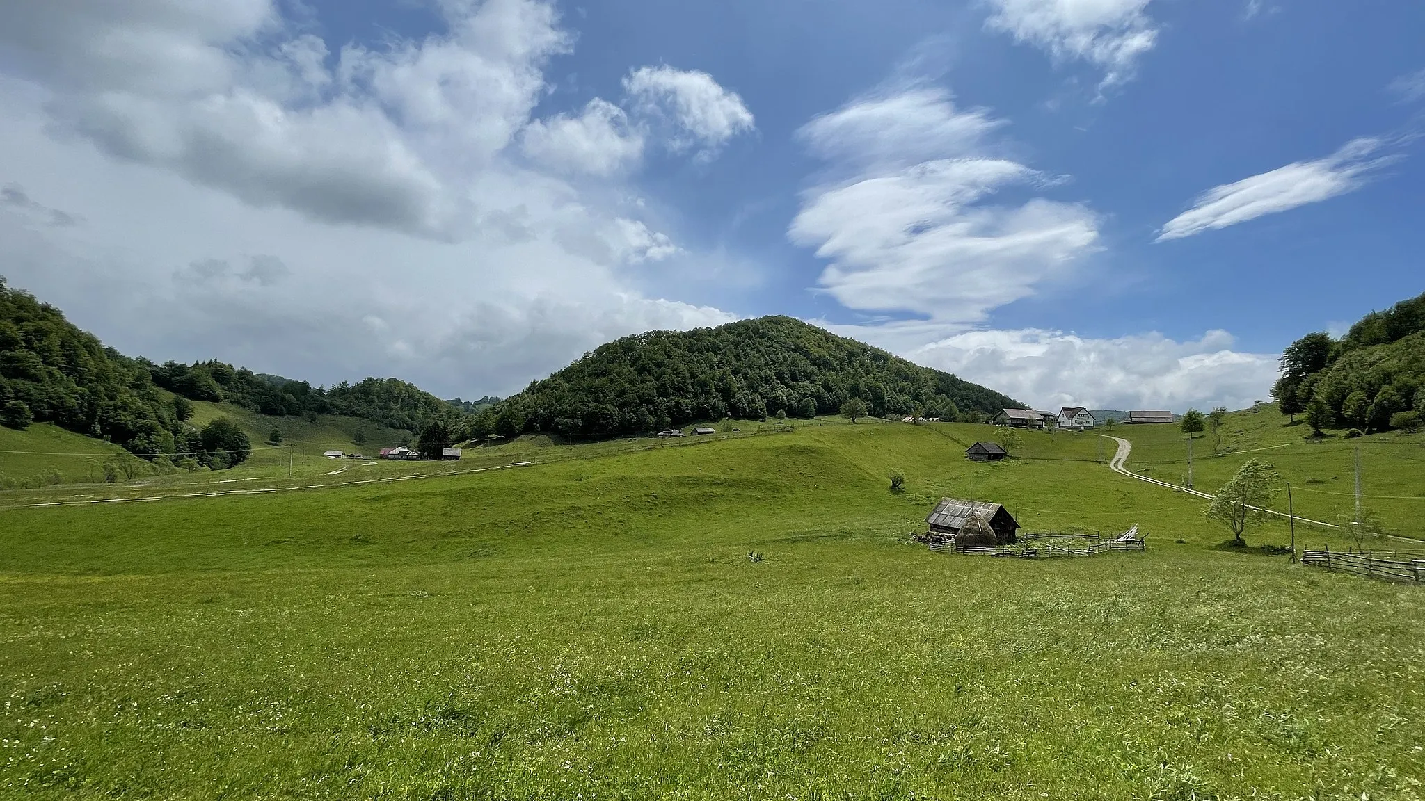 Photo showing: Galma Danciului, Ciocanu, Dambovicioara, Arges, Romania