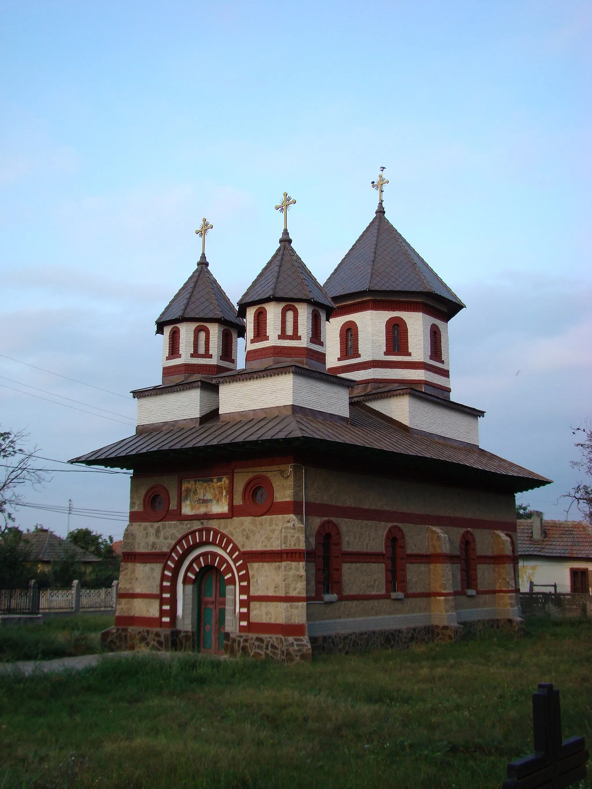 Photo showing: Biserica ortodoxă din Gruia, județul Mehedinți