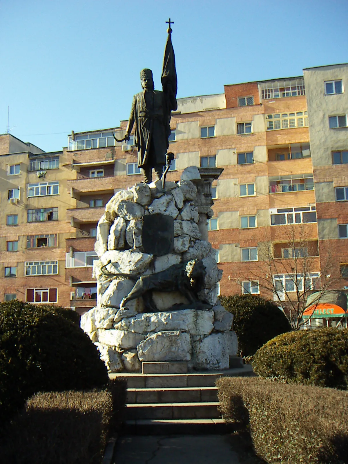 Photo showing: Monumentul lui Tudor Vladimirescu din "Parcul Tudor Vladimirescu", municipiul Târgu Jiu, construit în 1898