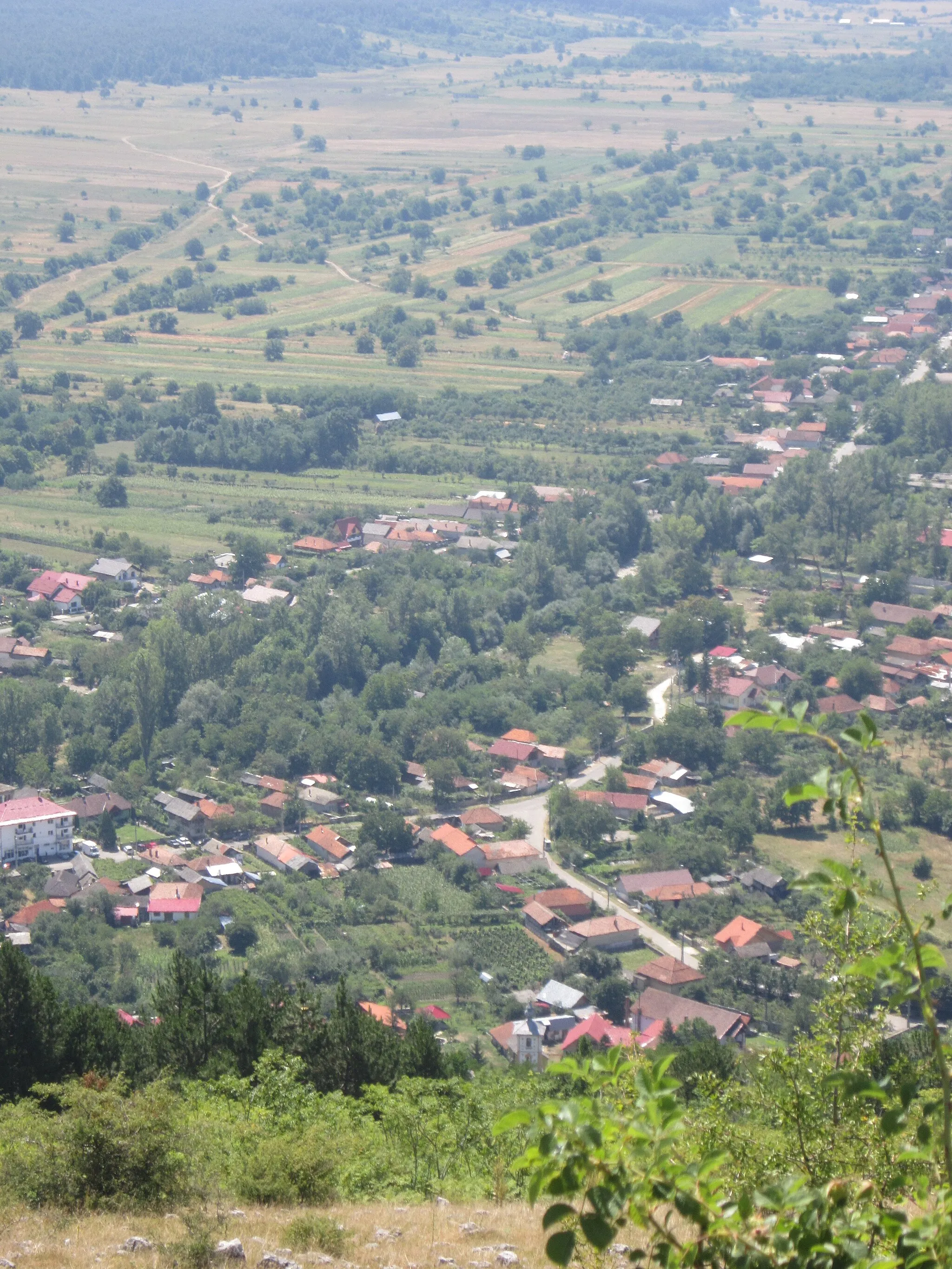 Photo showing: Runcu viewed from Cornetu pic