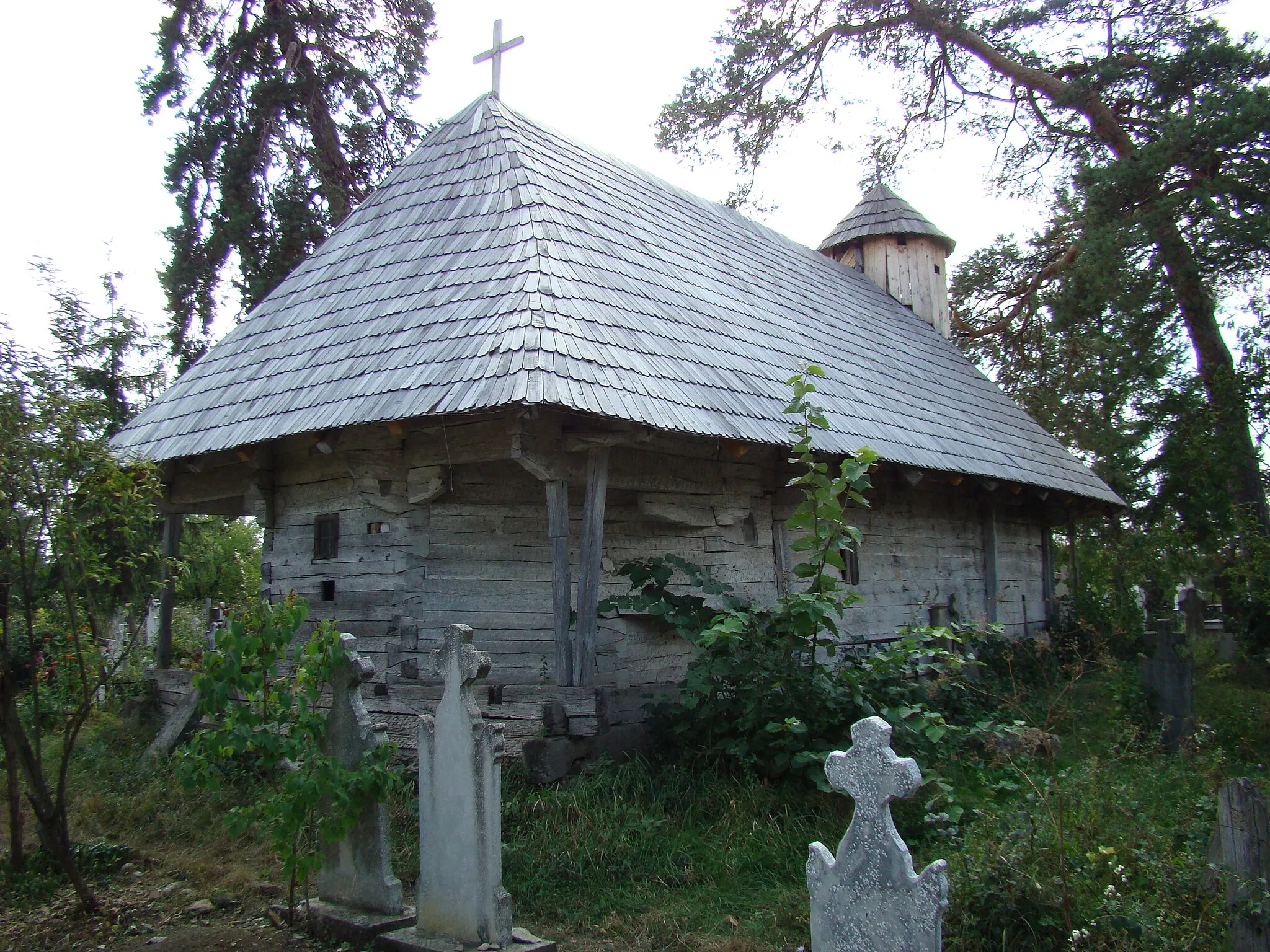 Photo showing: Biserica de lemn „Sf. Nicolae” din Colibași, județul Gorj