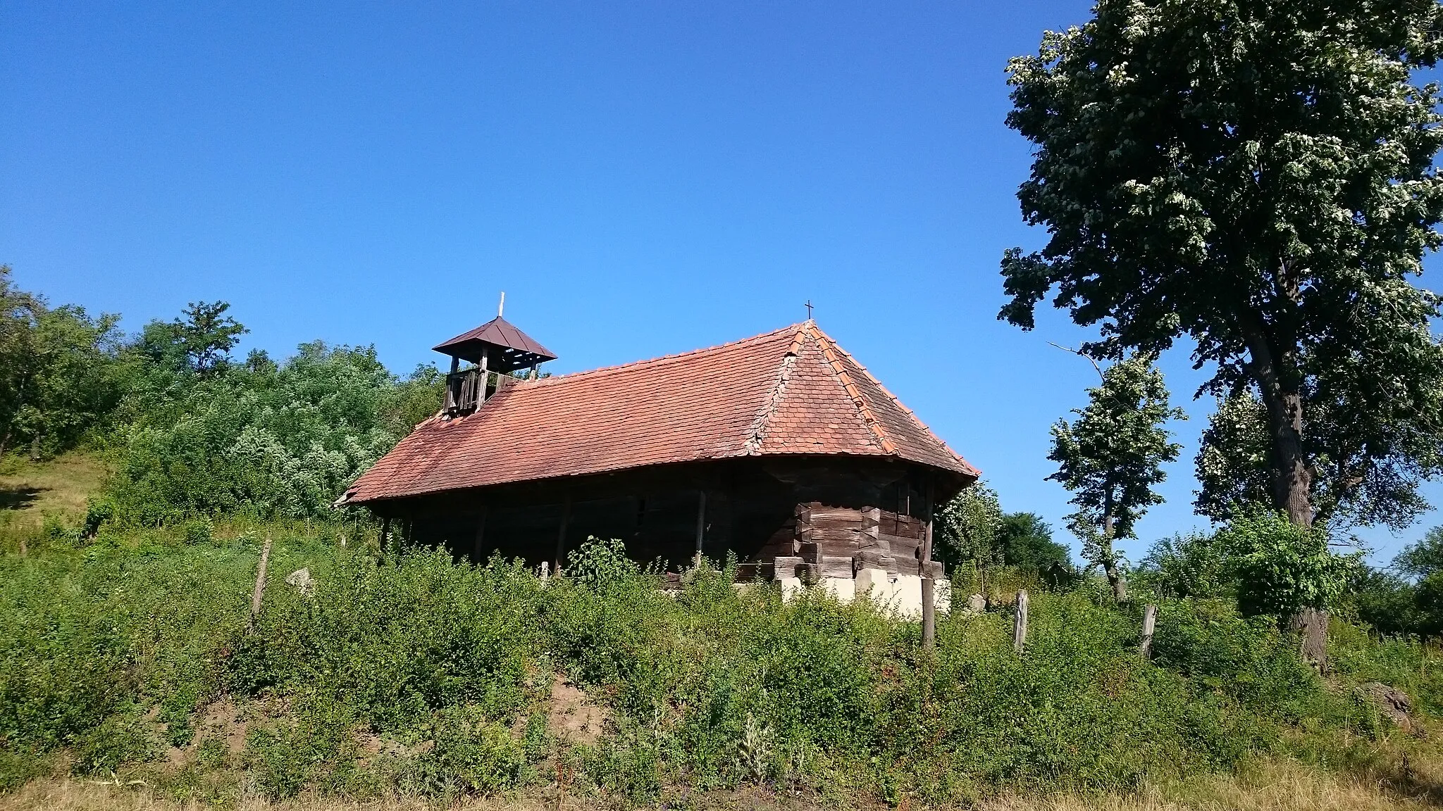 Photo showing: Iglesia de madera en Valea Ursului, distrito de Mehedinți, Rumania