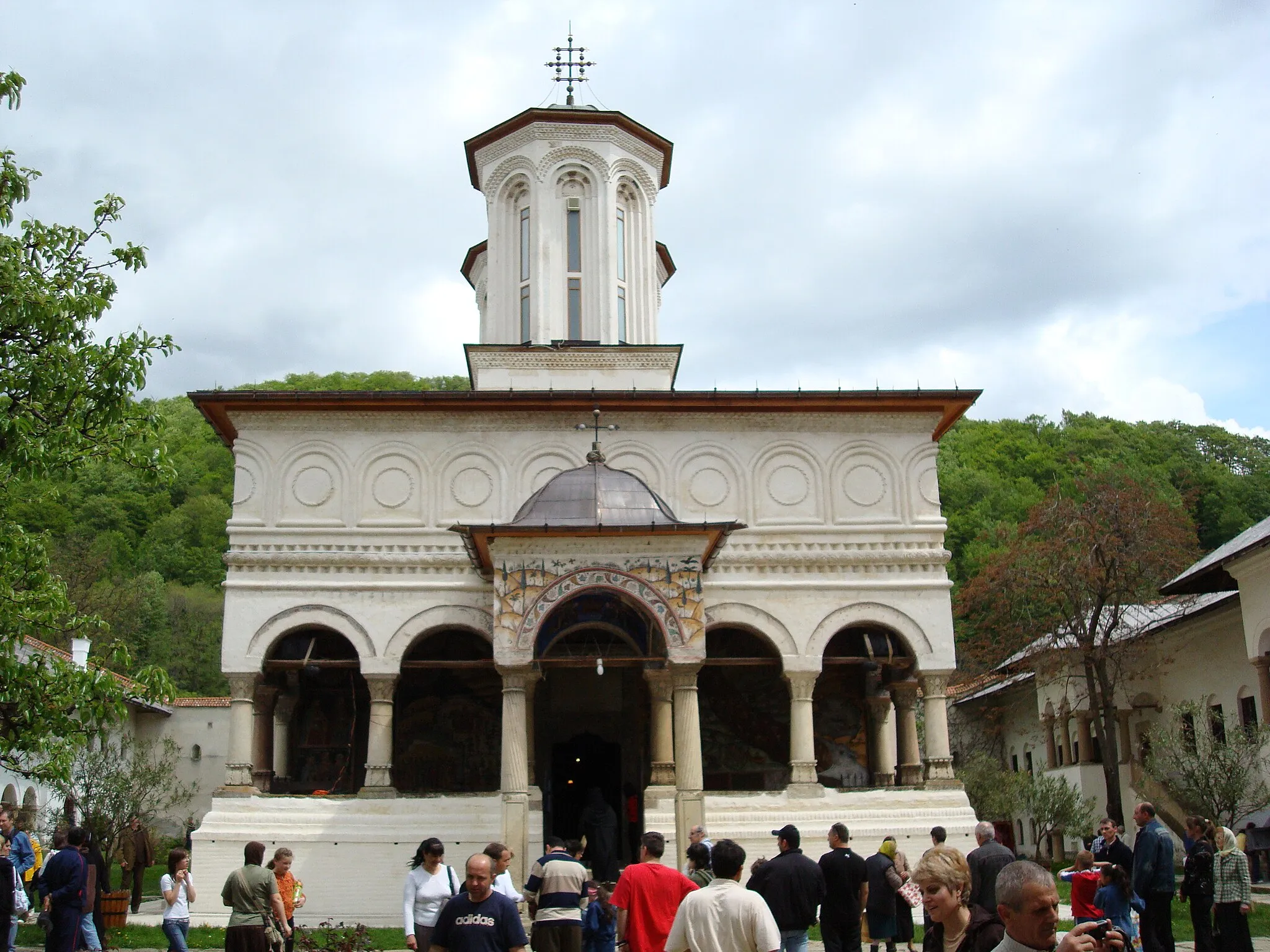 Photo showing: Vedere a manastirii din fata