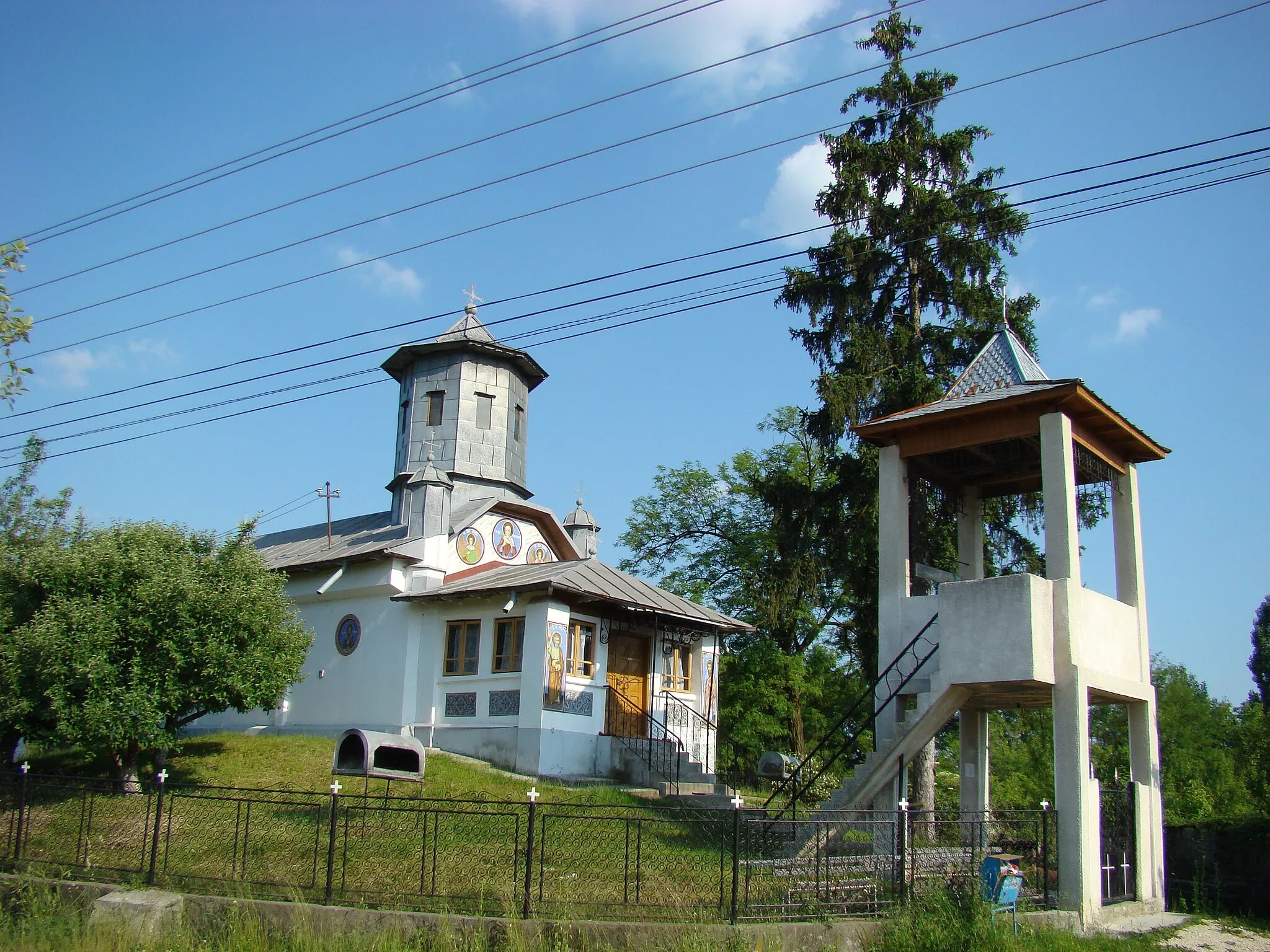 Photo showing: Biserica de lemn „Cuvioasa Paraschiva” sat Ciocâltei, județul Vâlcea