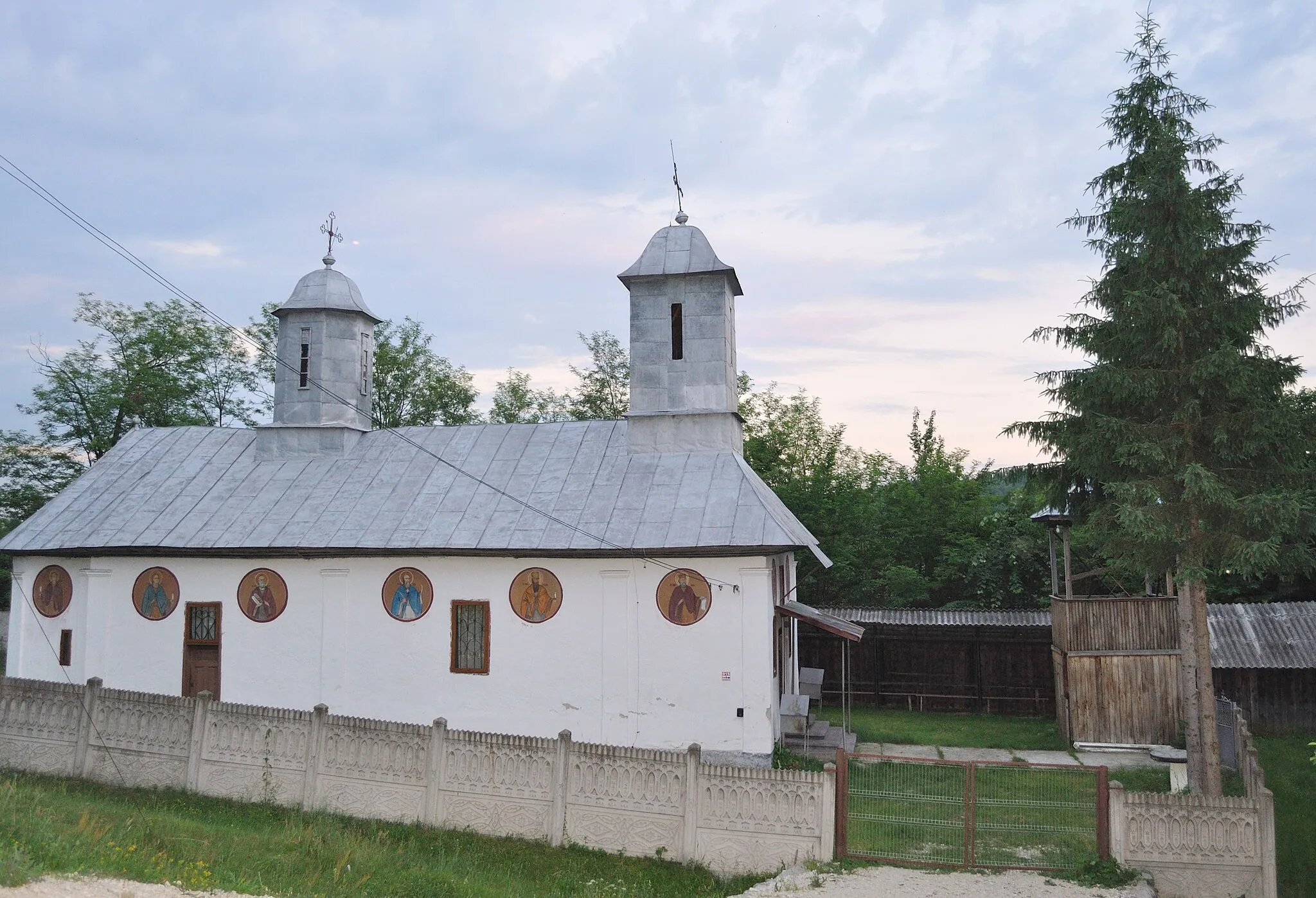 Photo showing: Biserica mare din Gorunești, Vâlcea