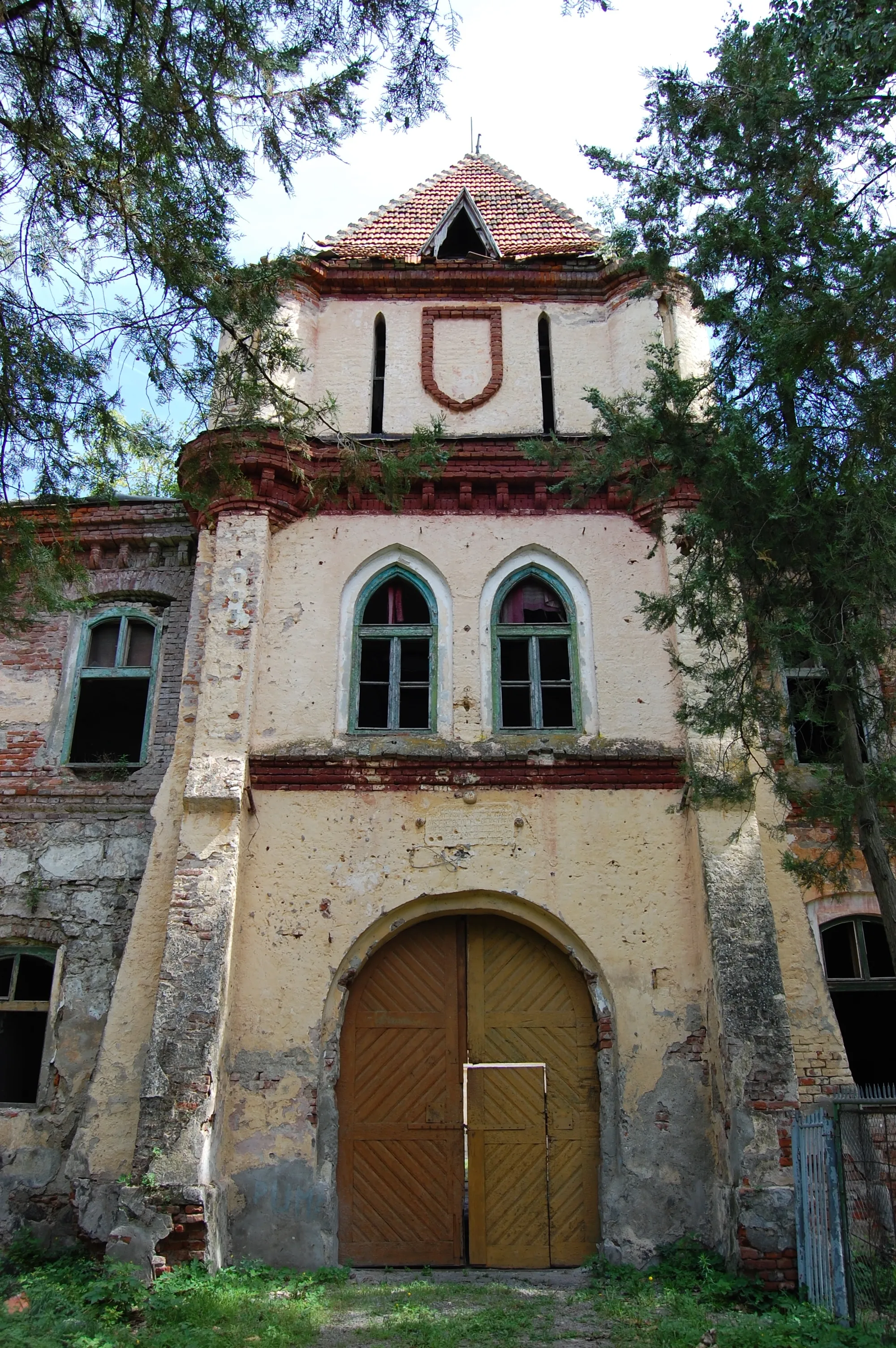 Photo showing: Borosjenő - Vár