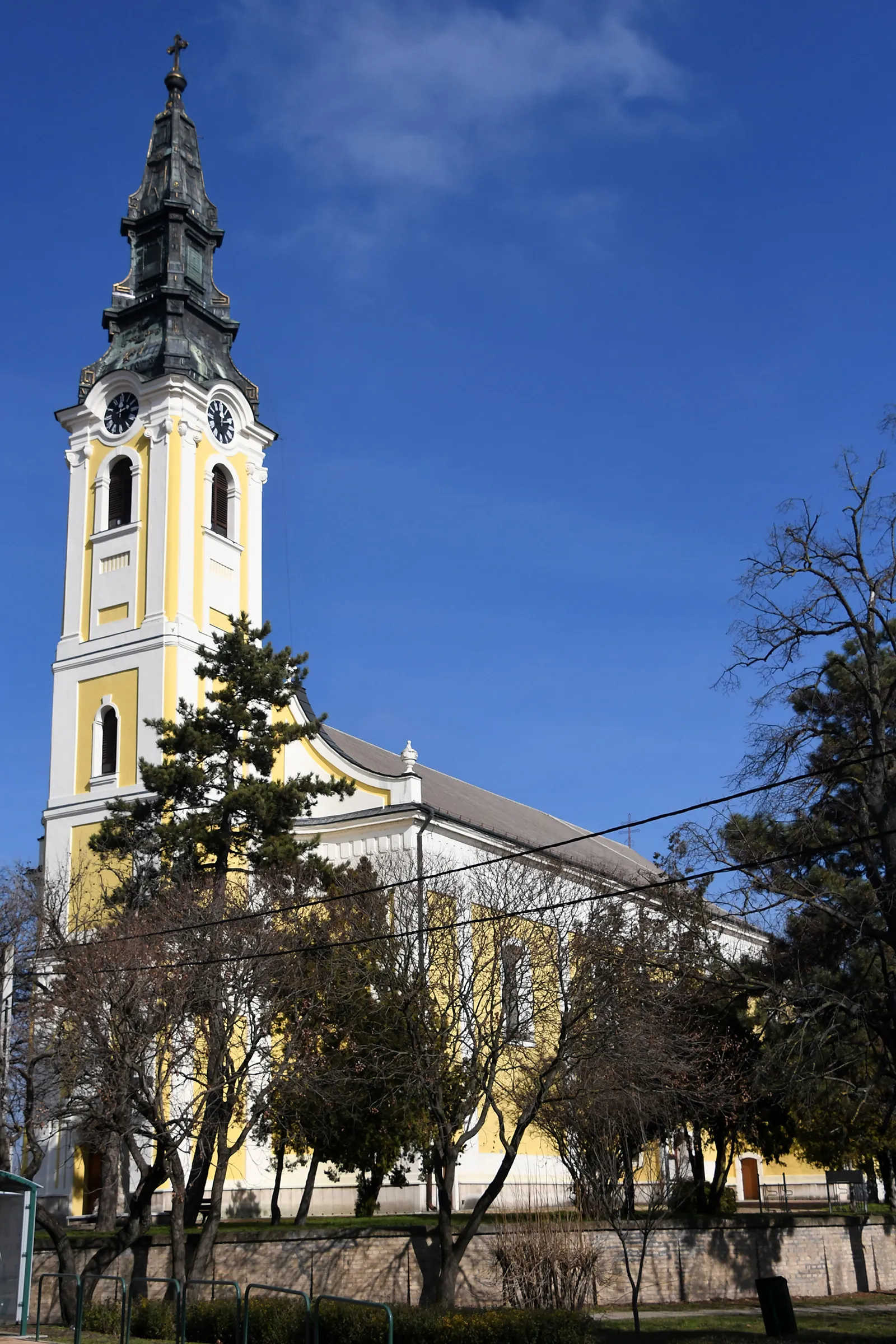 Photo showing: Roman Catholic church in Kiskundorozsma, Szeged, Hungary