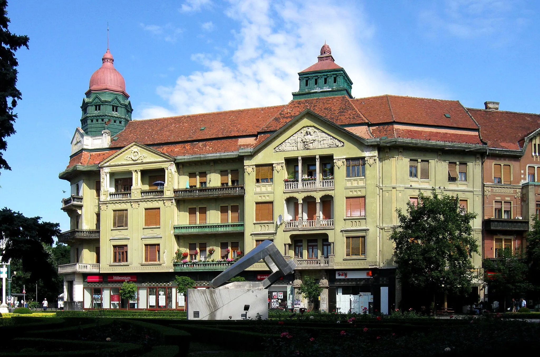 Photo showing: Széchényi Palace, Timisoara, Romania. Built 1911-1913, architect Székely László (1877-1934)