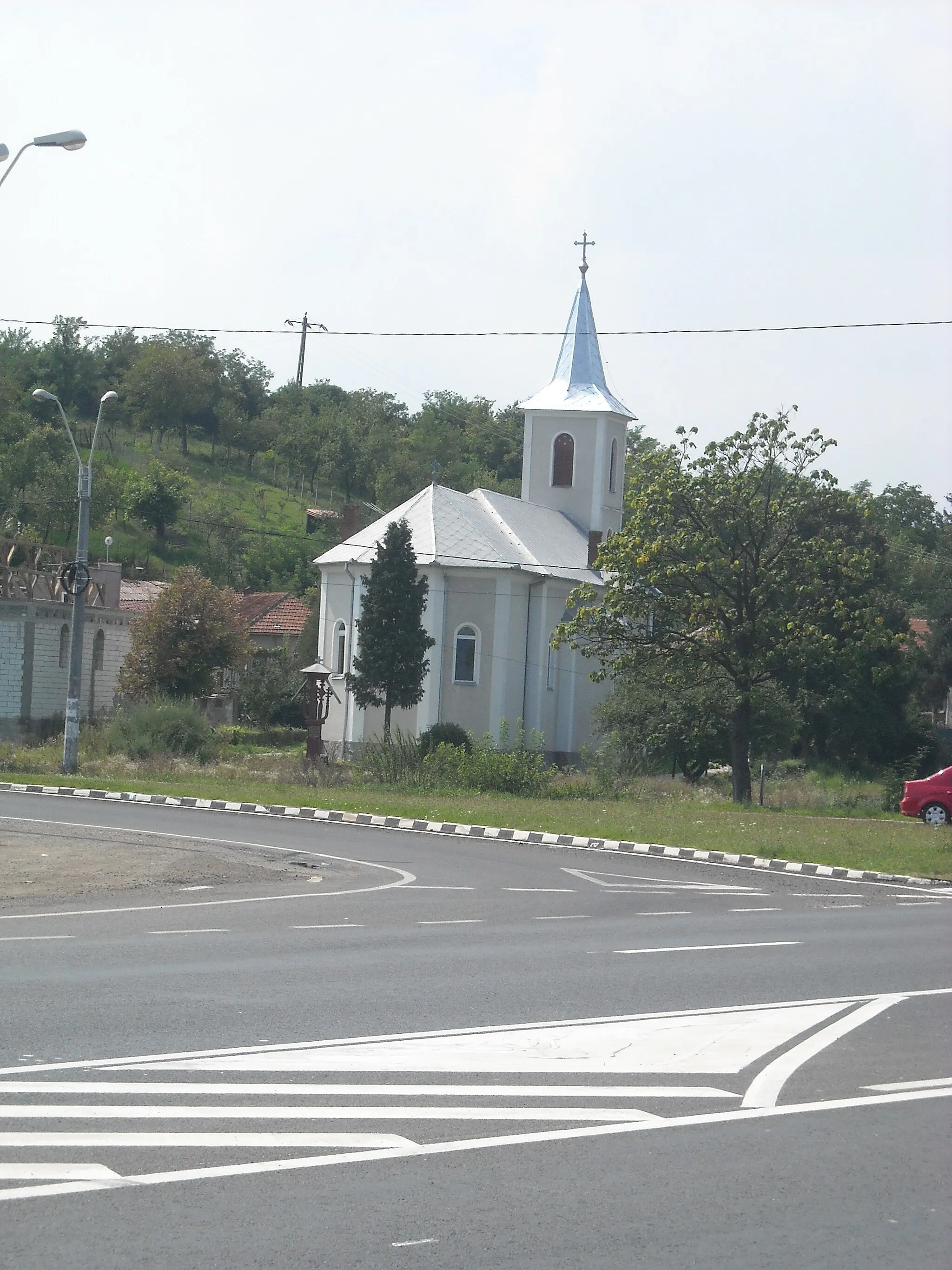 Photo showing: Orthodox church in Sântuhalm, Romania