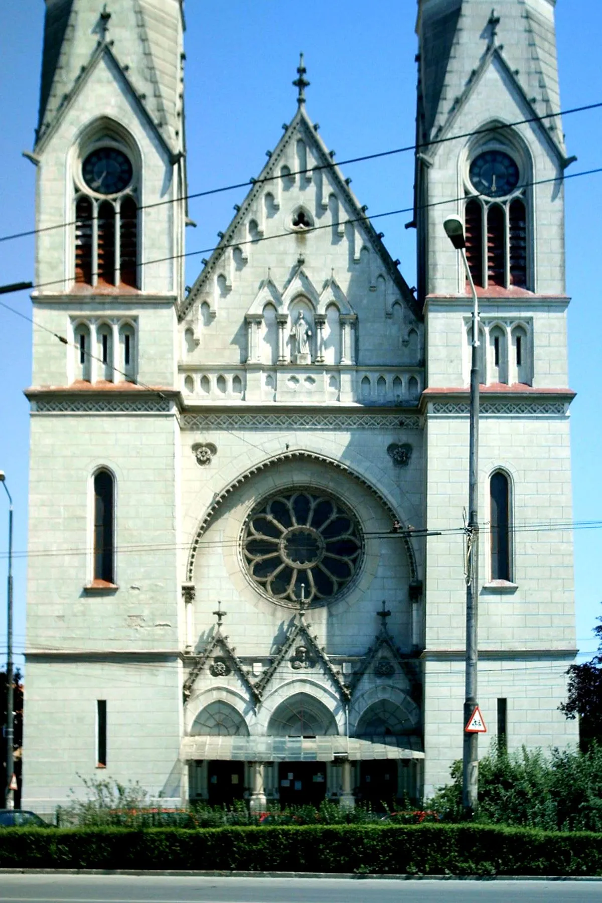 Photo showing: Catholic Church "Sacred Heart of Jesus" in Elisabetin, Timisoara, Romania (Karl Salkovics, 1919).
