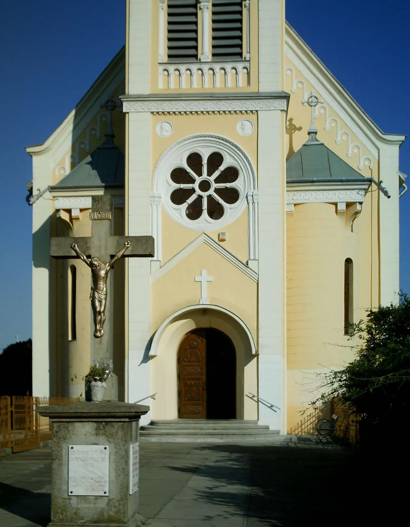 Photo showing: Catholic Church "St. Joseph" in Fratelia, Timisoara, Romania
