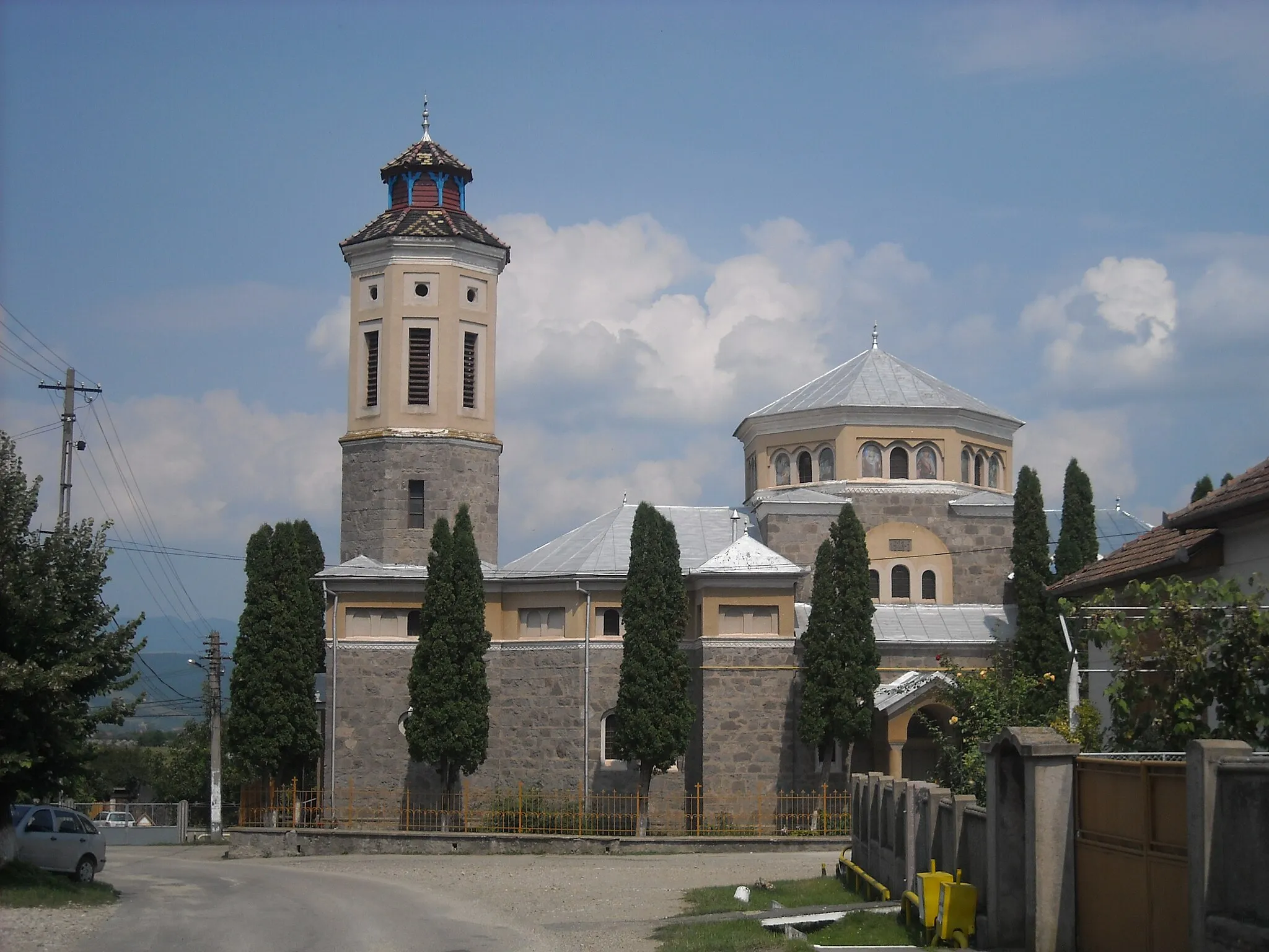Photo showing: Orthodox church in Sântandrei village, Hunedoara County, Romania