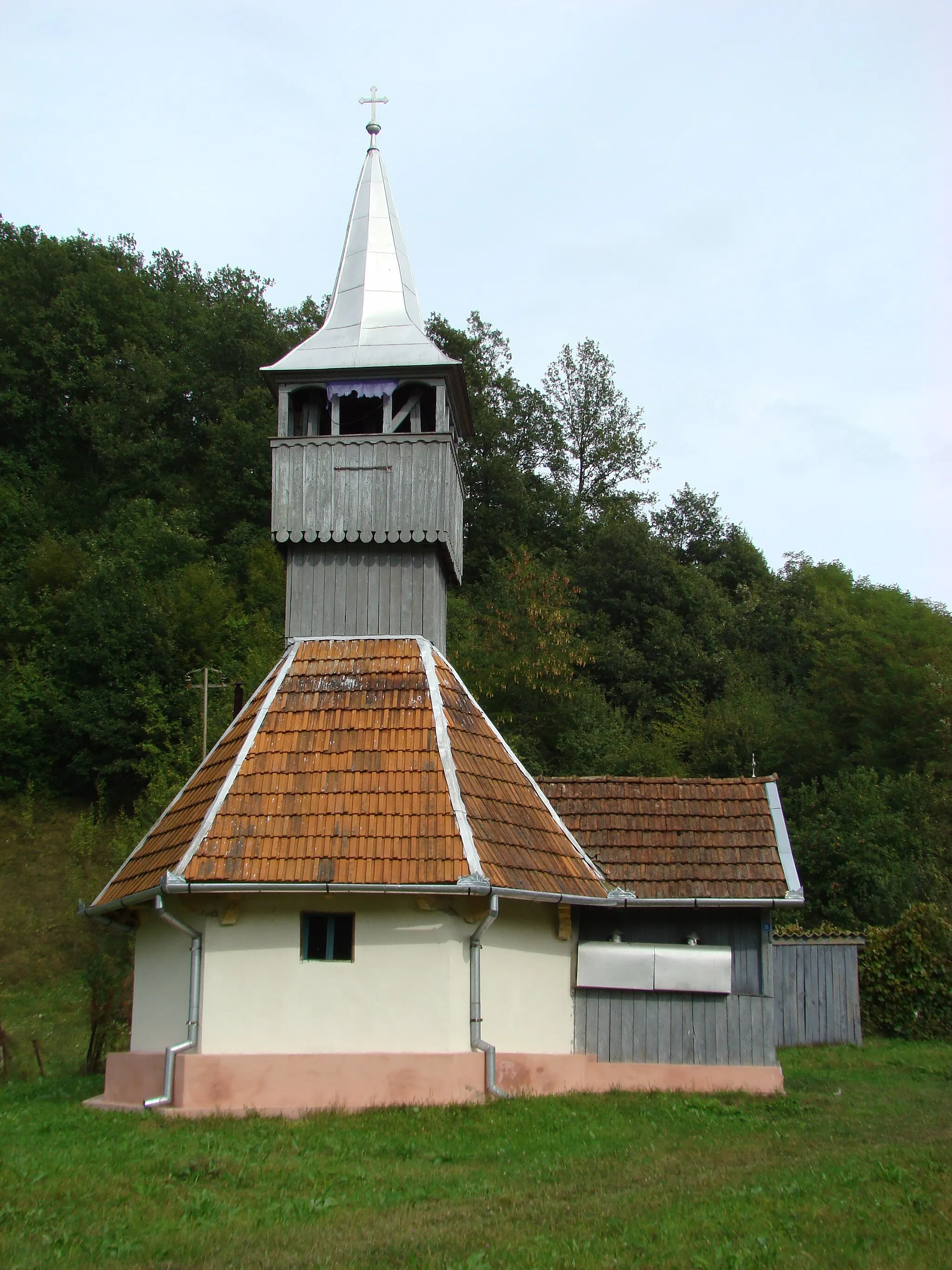 Photo showing: Biserica de lemn „Buna Vestire” din Valea Lungă-Hunedoara