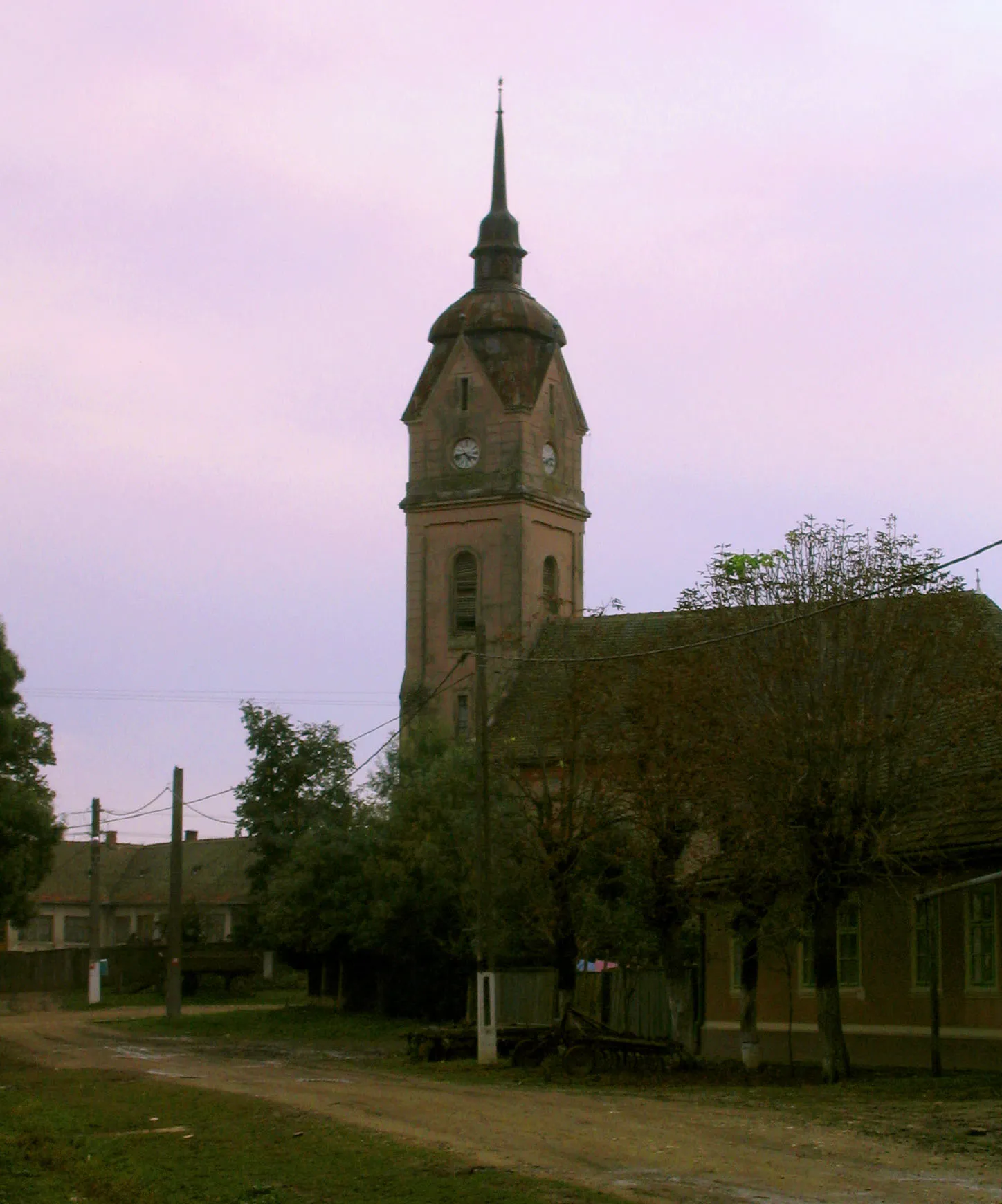 Photo showing: Calvinist Reformed Church in Clopodia/Klopodia, Romania