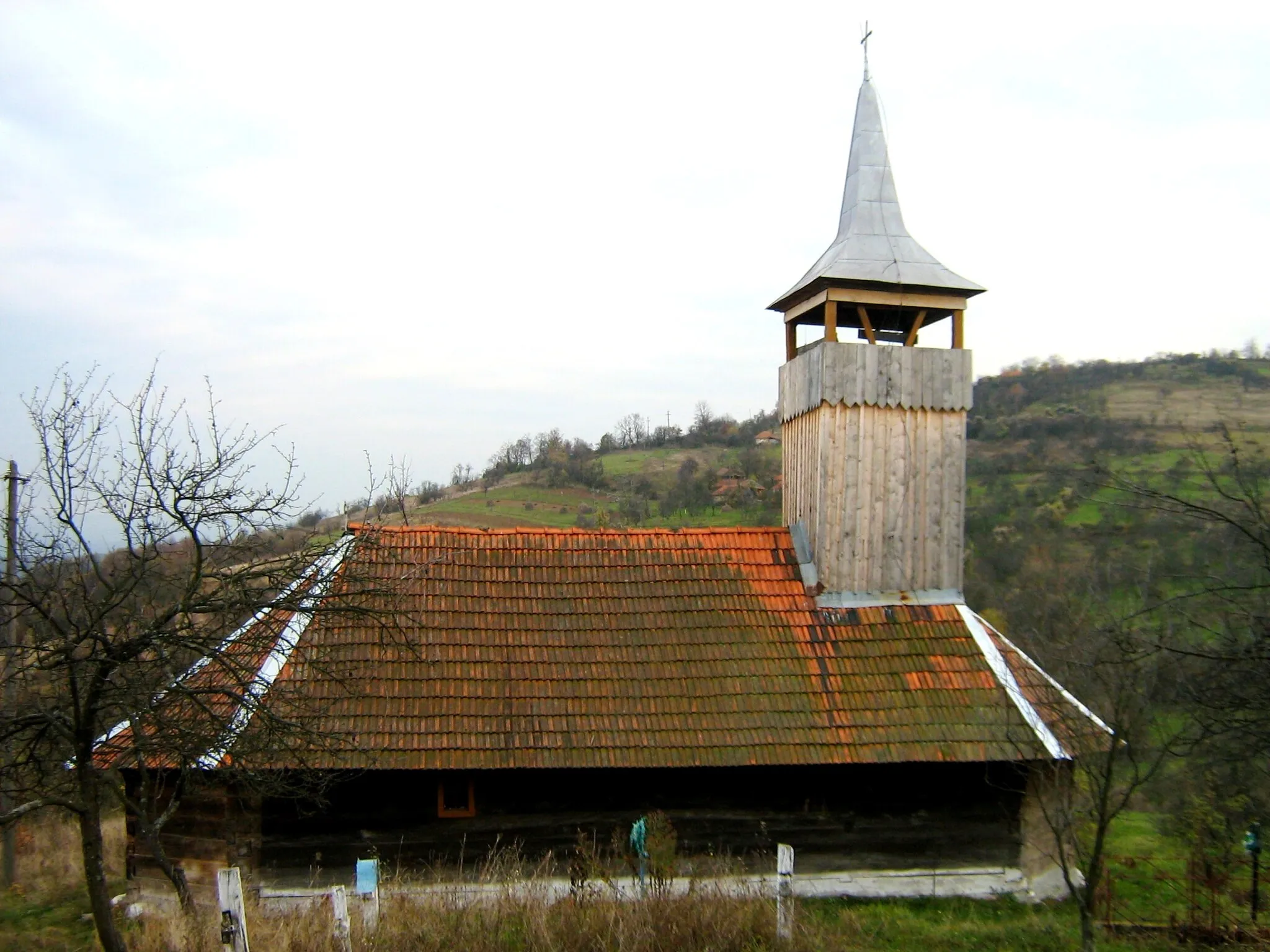 Photo showing: Wooden church in Certeju de Jos, Hunedoara County, Romania