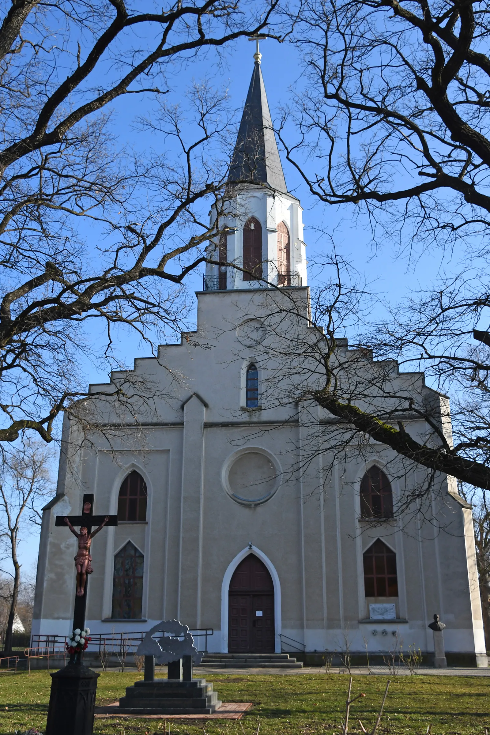 Photo showing: Roman Catholic church in Földeák, Hungary